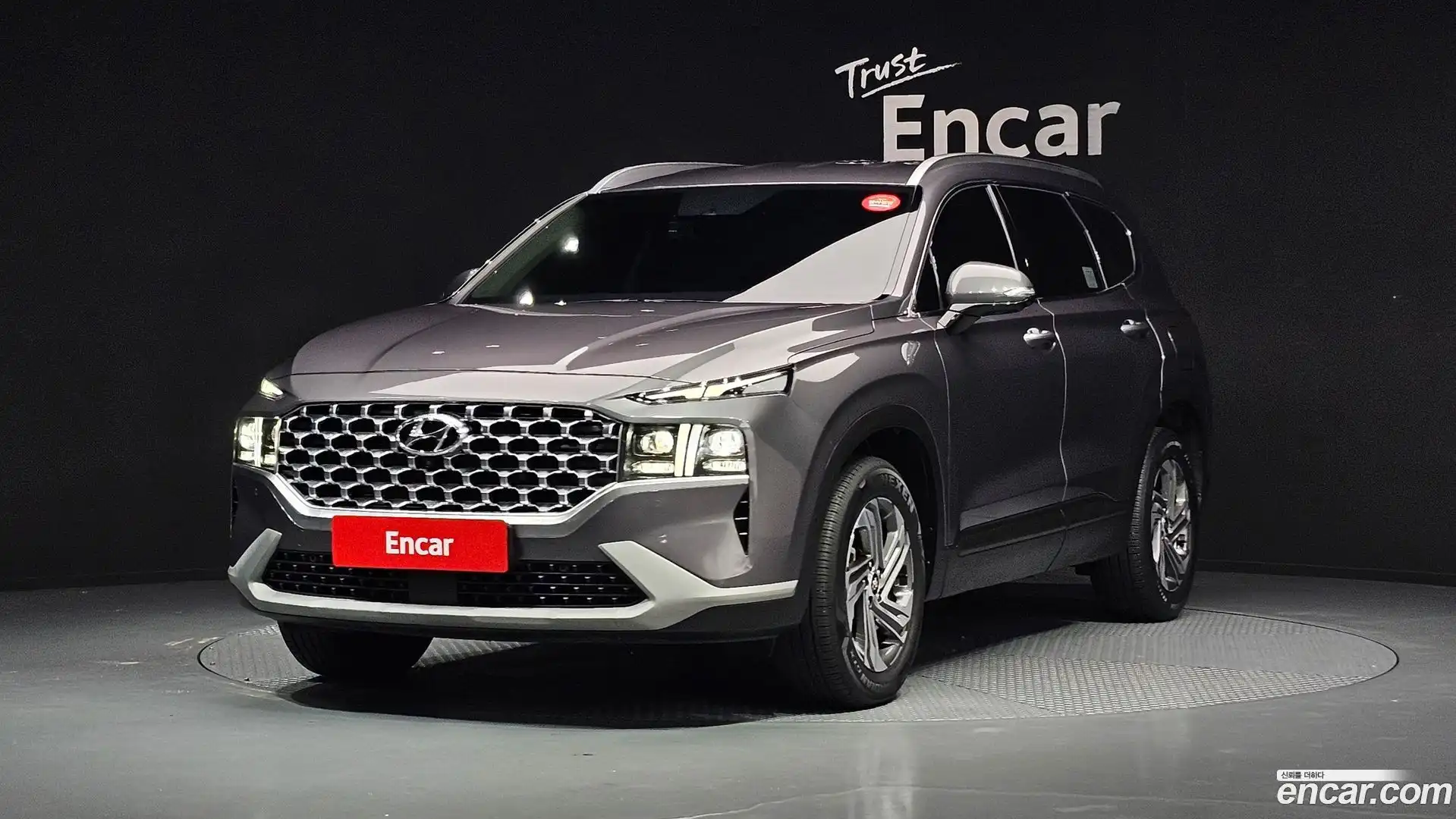 Santafe Hyundai 2021.8-OUTER-001