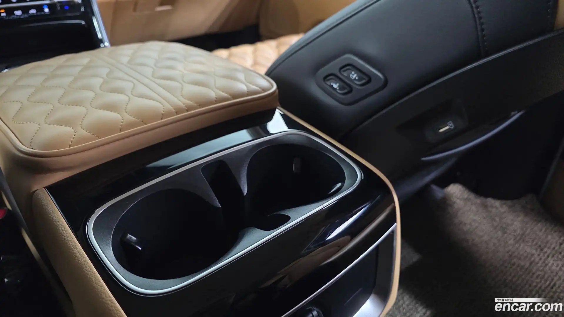 Canival Kia 2020.9-OPTION-040