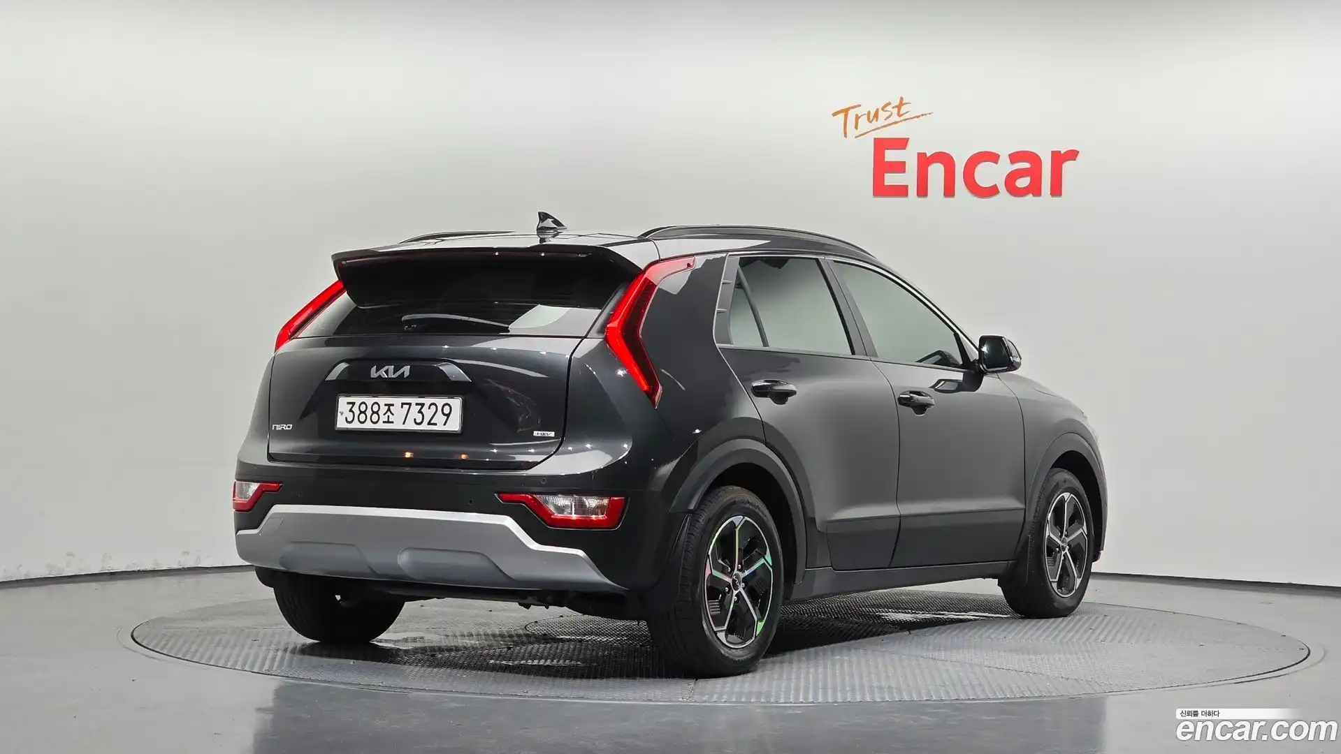 Niro Kia 2022.2-OUTER-002