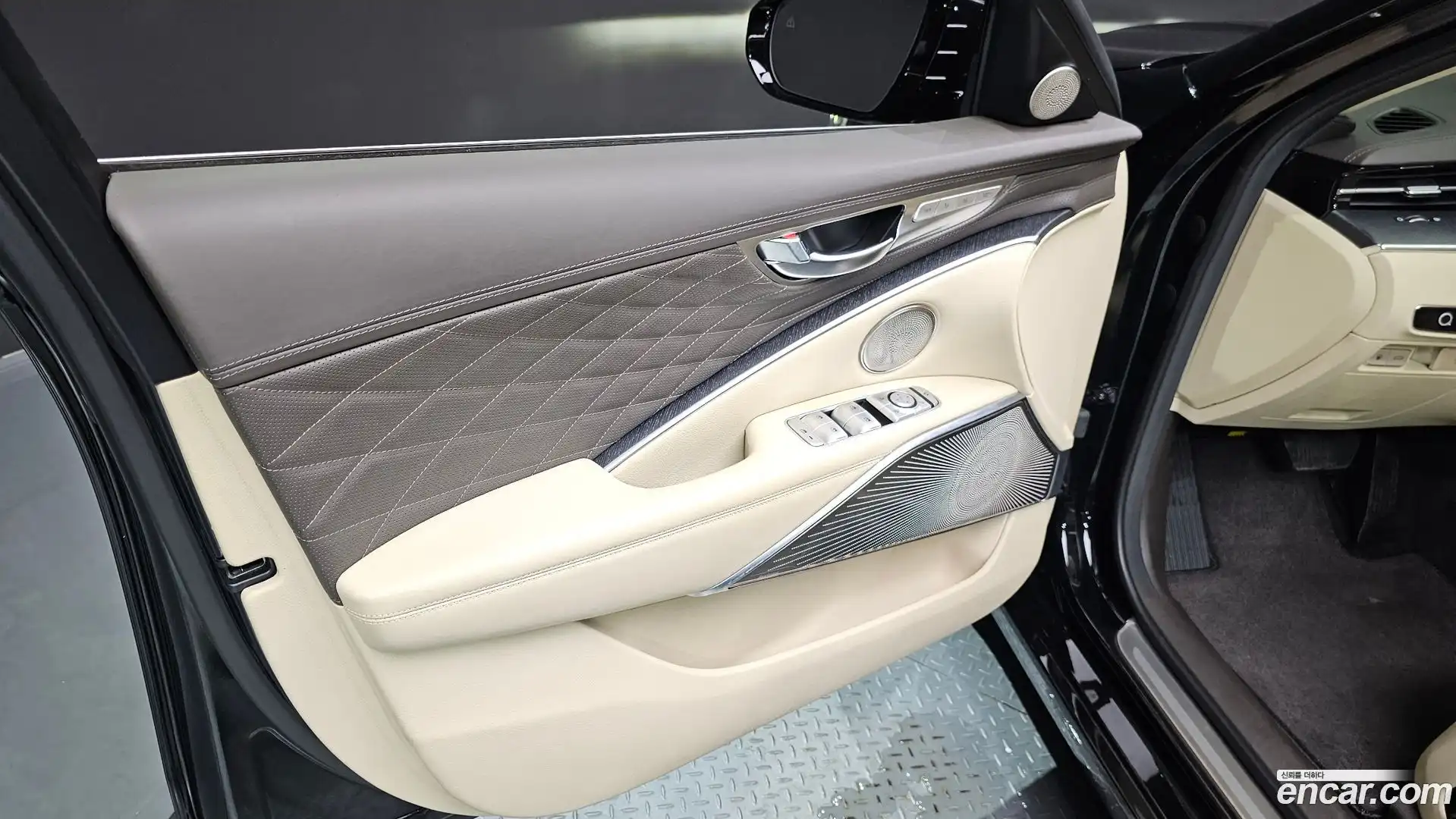 K9 Kia 2022.7-INNER-034