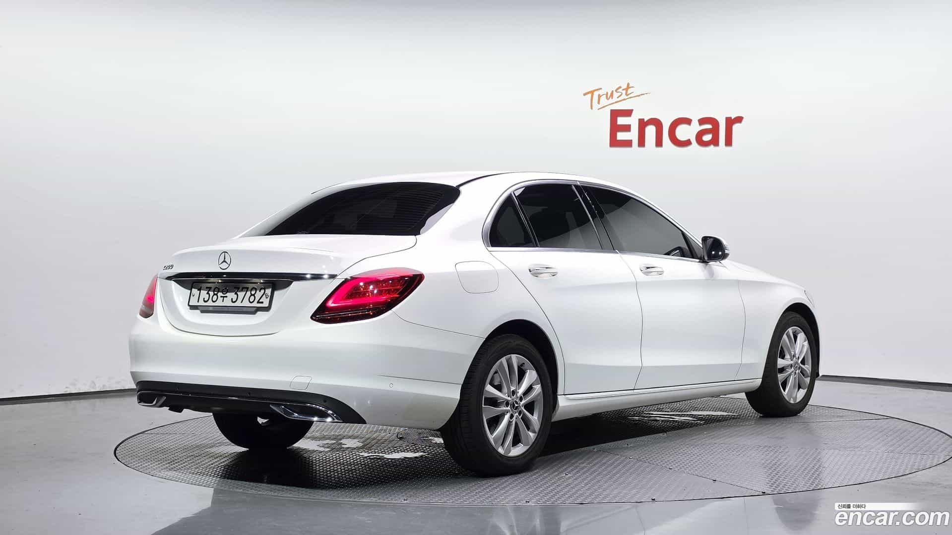 C-Class Mercedes-Benz 2020.4-OUTER-002
