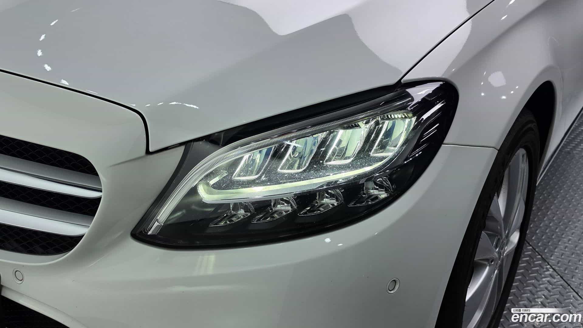 C-Class Mercedes-Benz 2020.4-OUTER-032