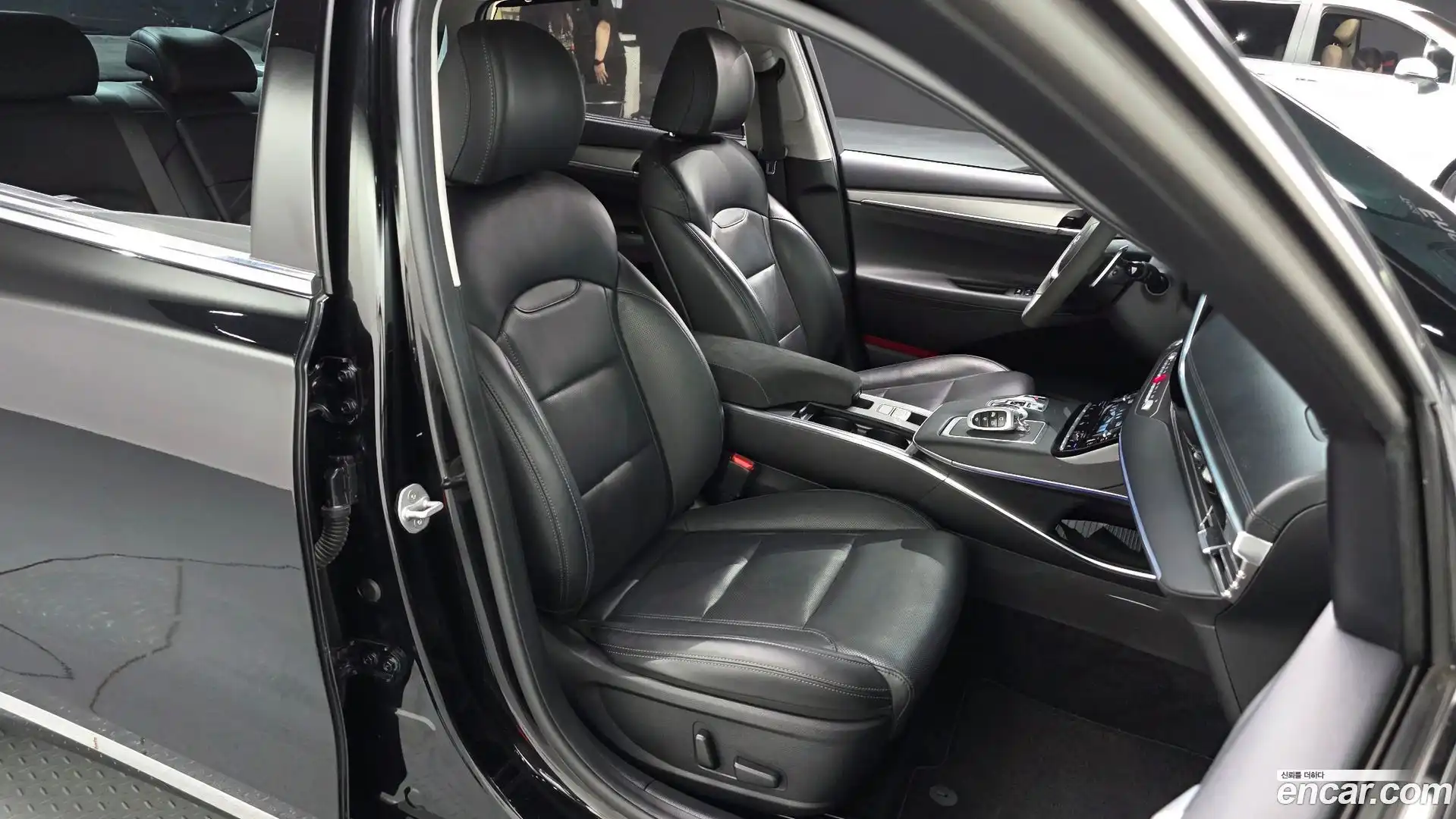 Grandeur Hyundai 2022.7-OPTION-015