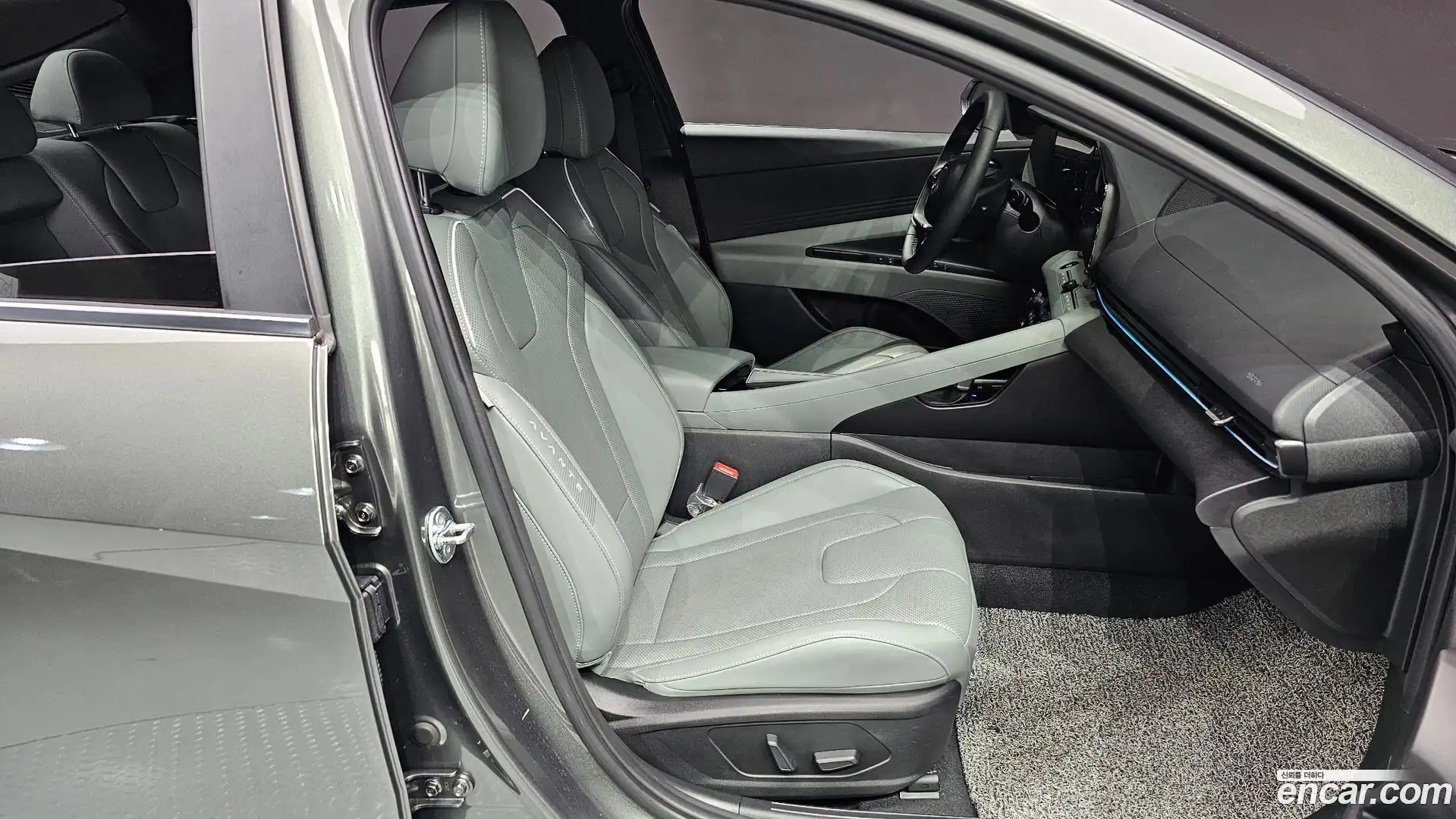 AVANTE Hyundai 2024.7-INNER-036