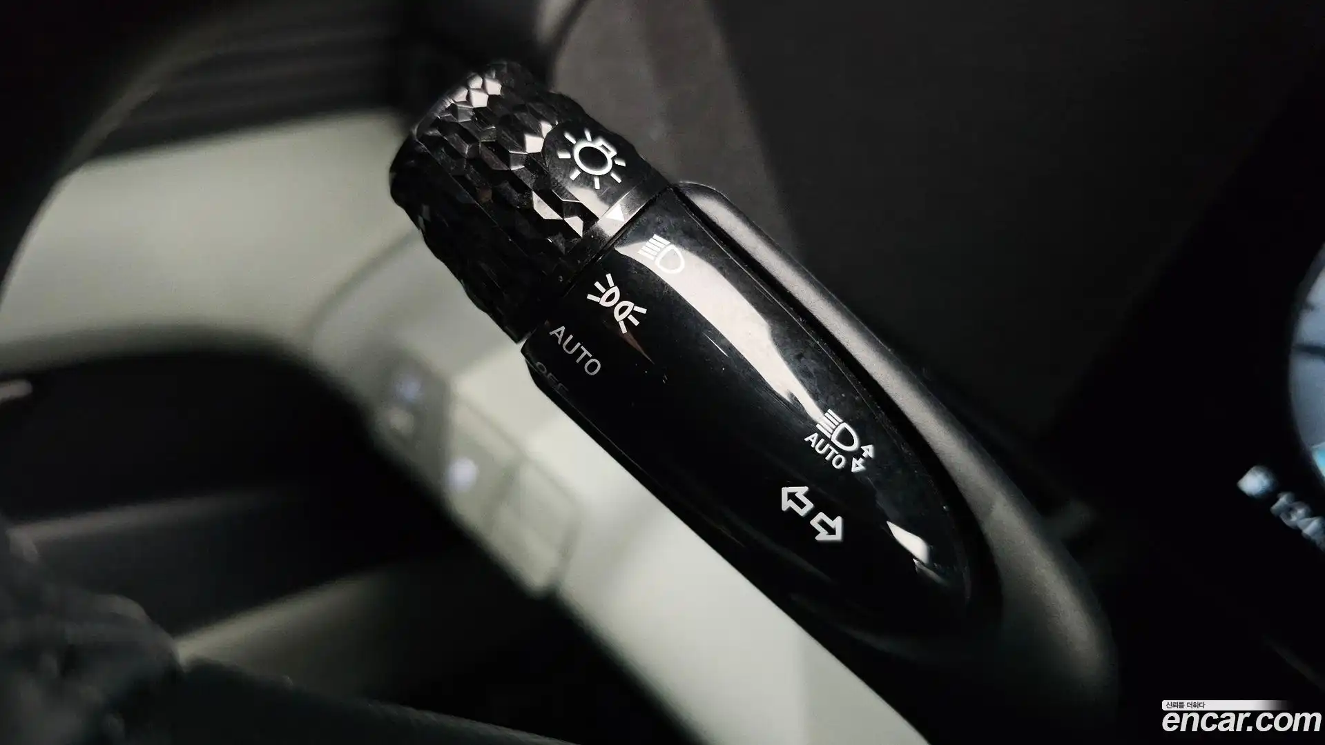 AVANTE Hyundai 2024.7-OPTION-040
