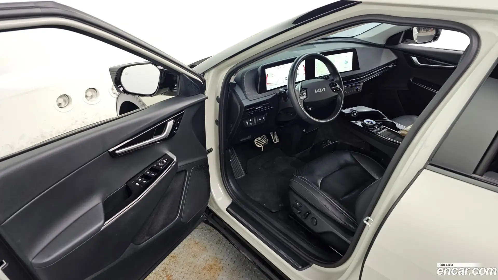 EV6 Kia 2022.5-INNER-010