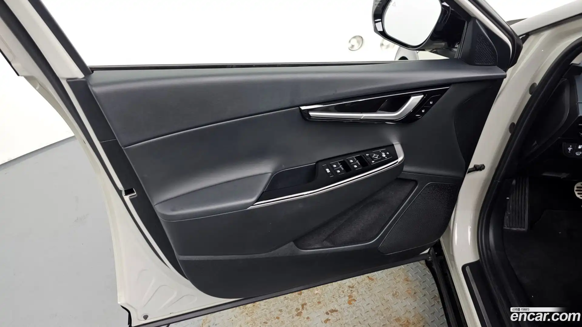 EV6 Kia 2022.5-INNER-034
