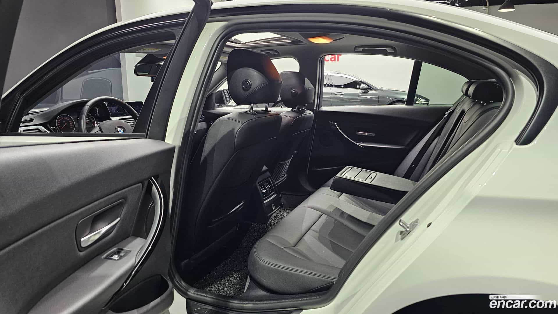 3-Series BMW 2016.0-OPTION-015