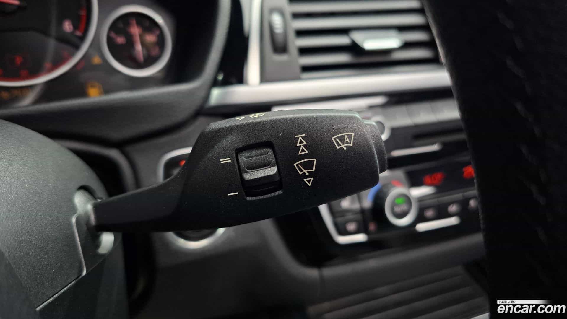 3-Series BMW 2016.0-OPTION-024