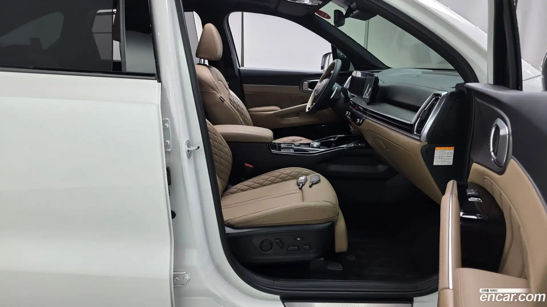 Sorento Kia 2024.6-INNER-036