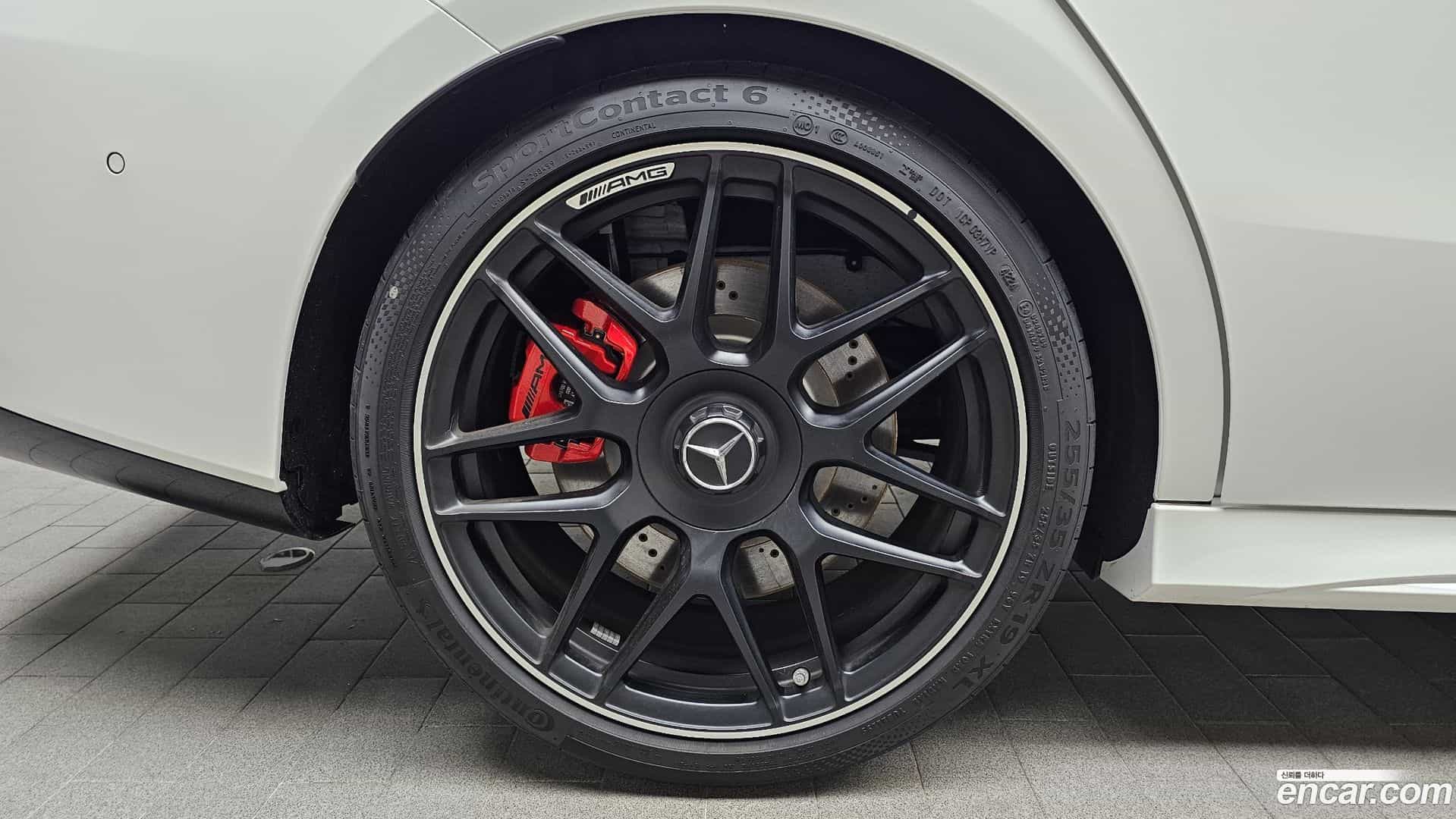 CLA-Class Mercedes-Benz 2025.8-OUTER-005
