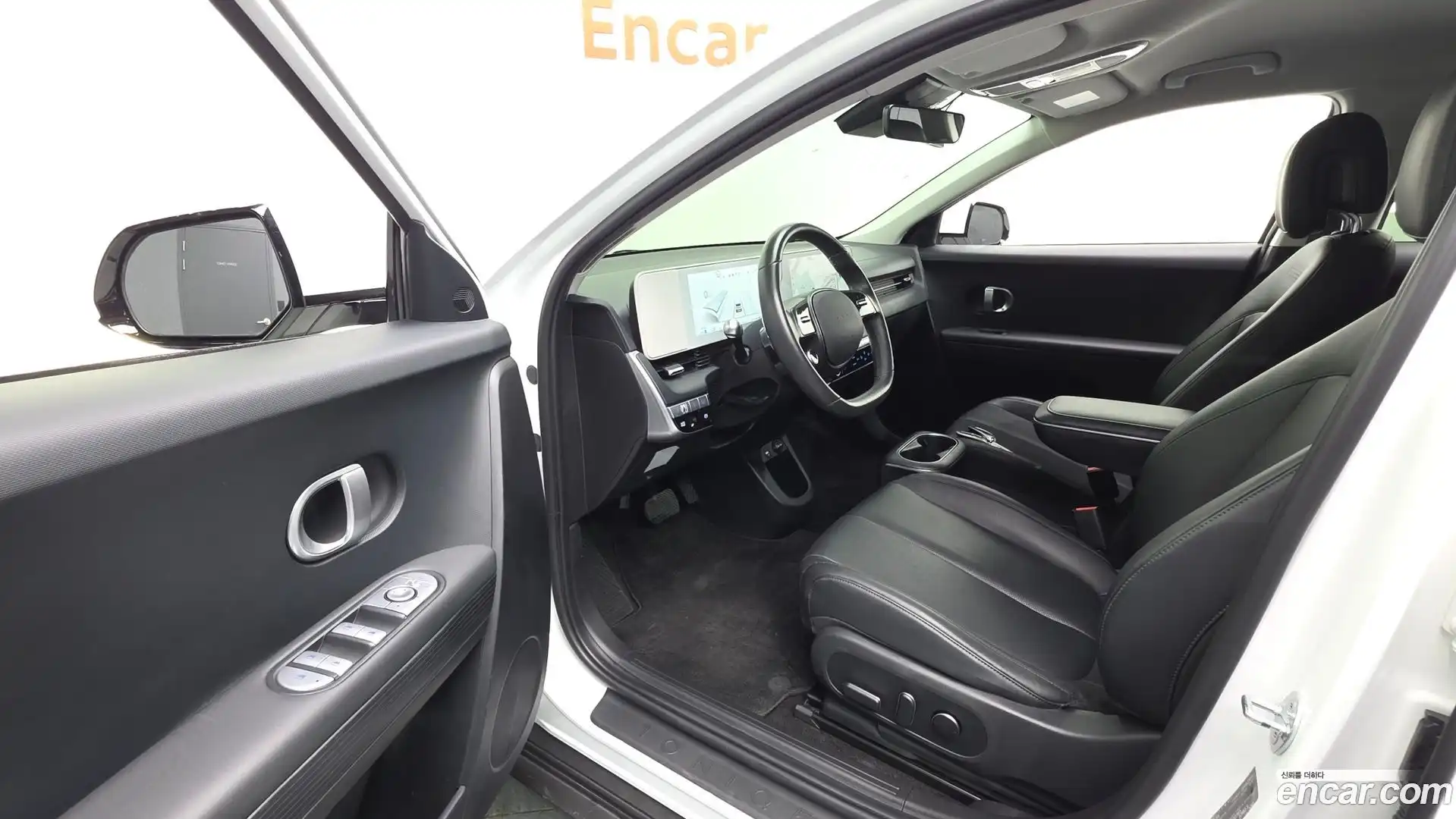 Ioniq5 Hyundai 2022.5-INNER-010