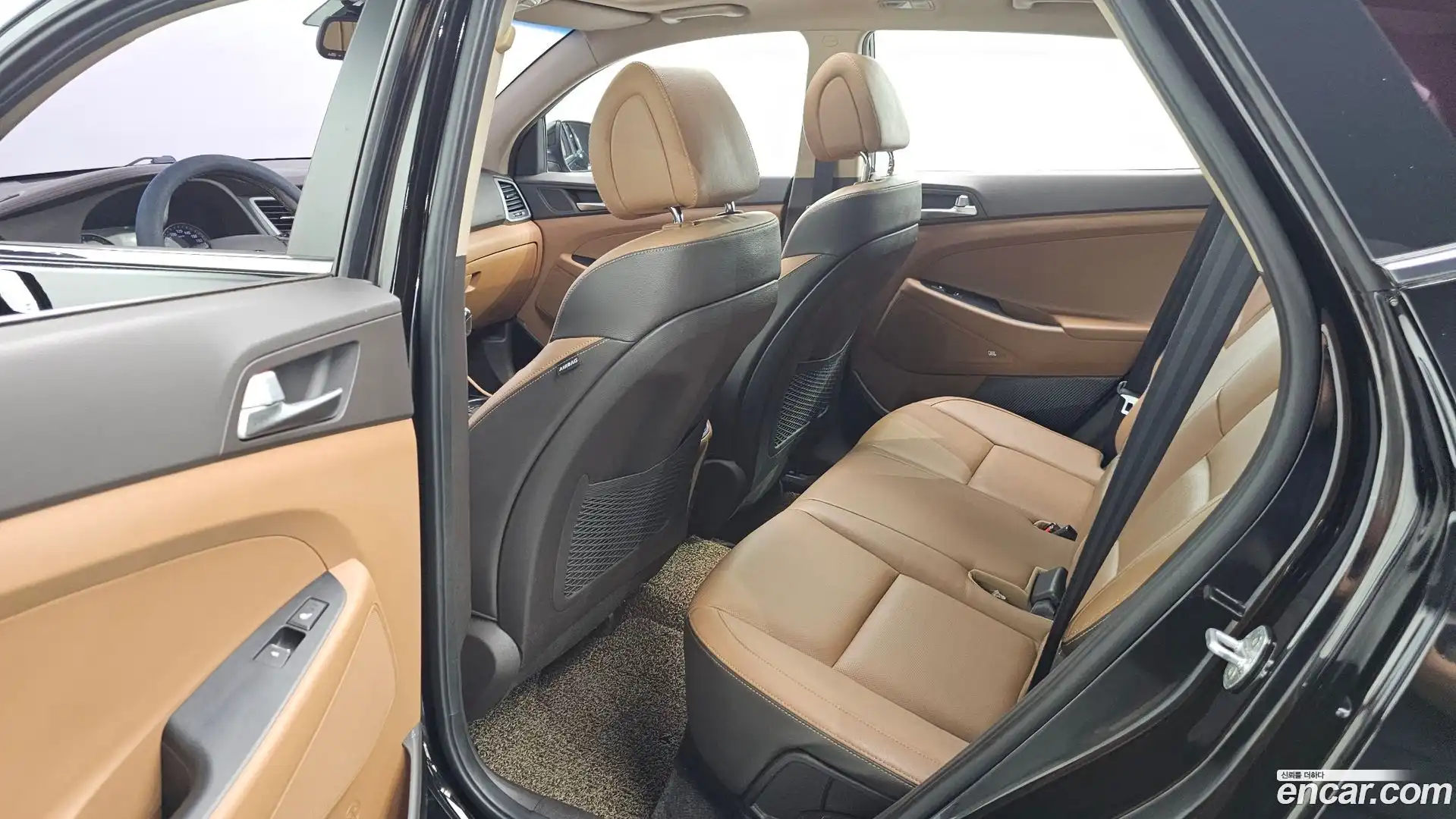 Tucson Hyundai 2018.1-OPTION-015