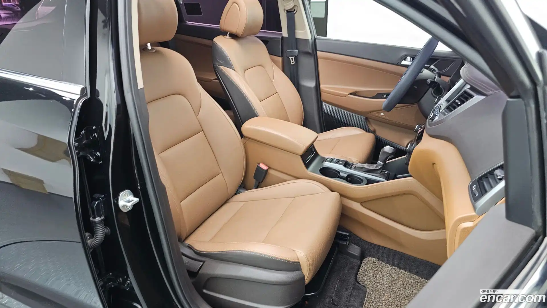 Tucson Hyundai 2018.1-OPTION-016