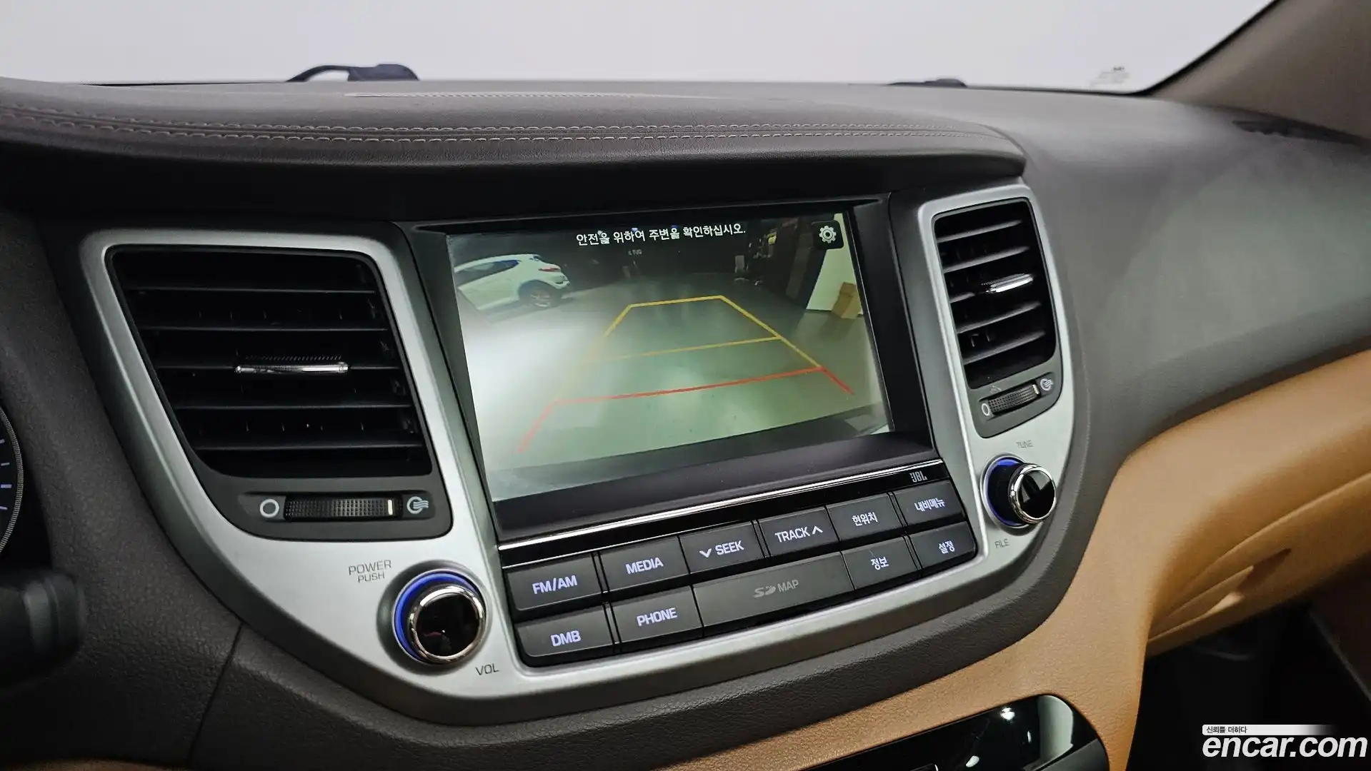 Tucson Hyundai 2018.1-OPTION-019