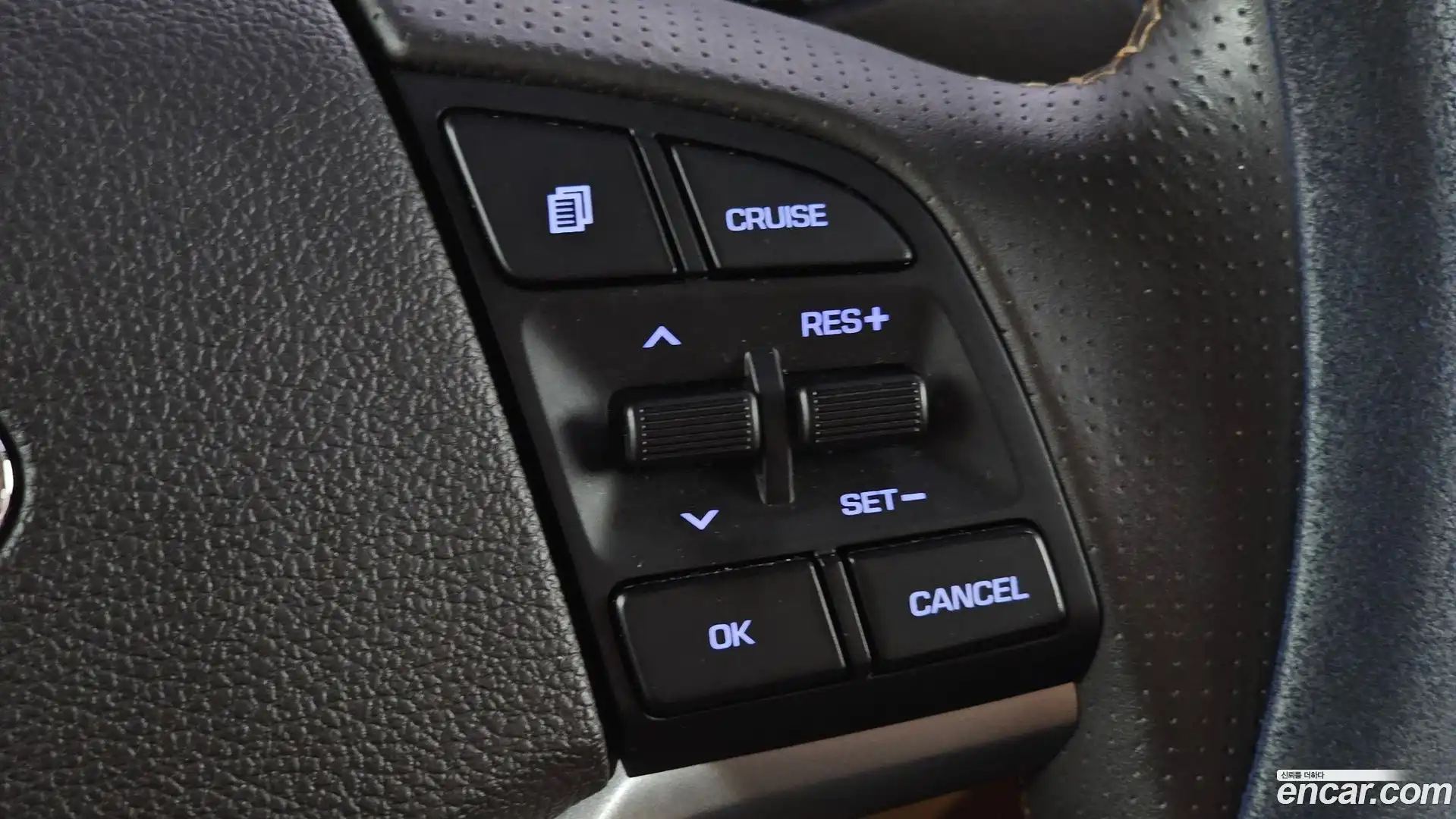 Tucson Hyundai 2018.1-OPTION-022