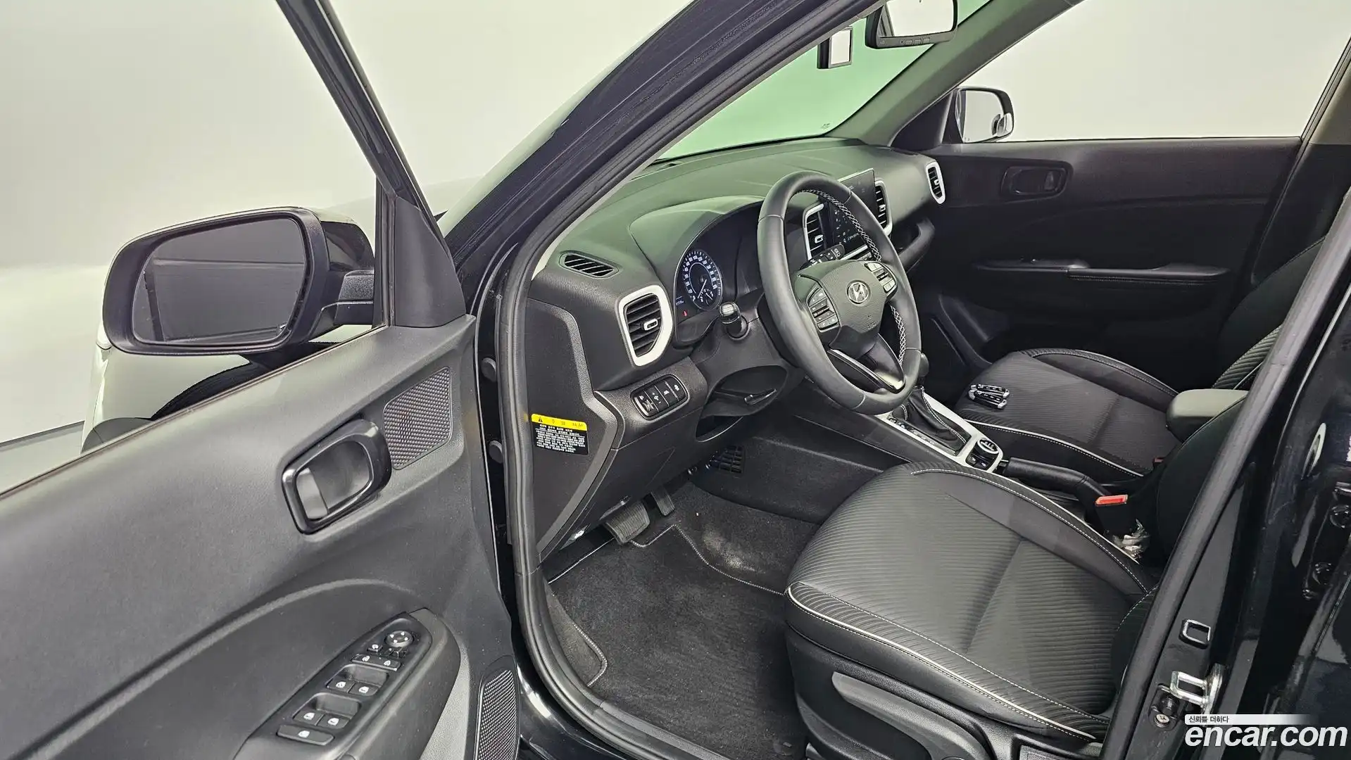 Venue Hyundai 2020.5-INNER-010