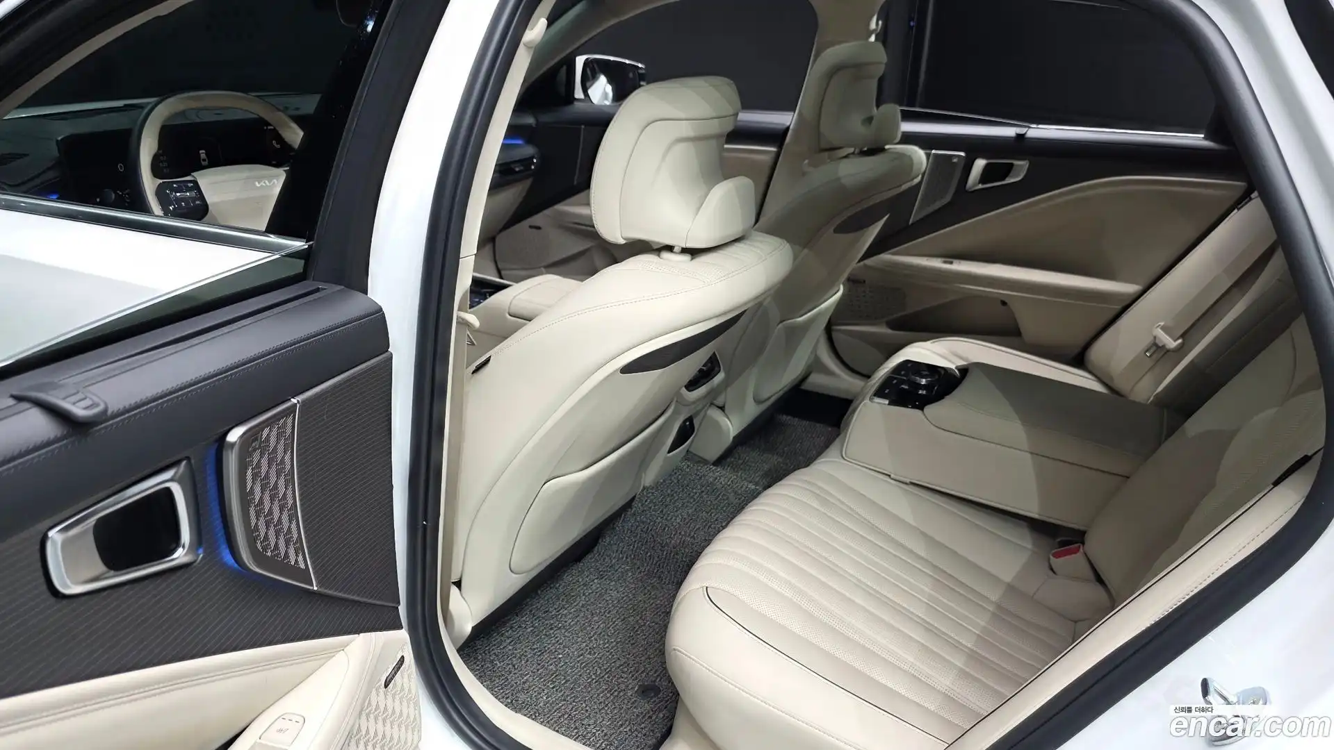 K8 Kia 2025.2-OPTION-016