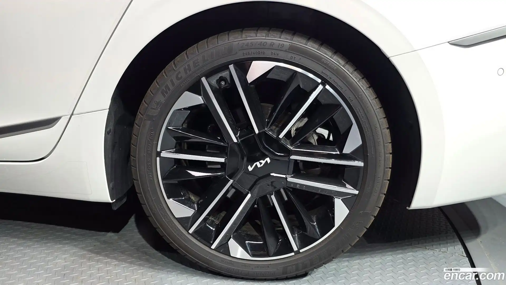 K8 Kia 2025.2-OUTER-031