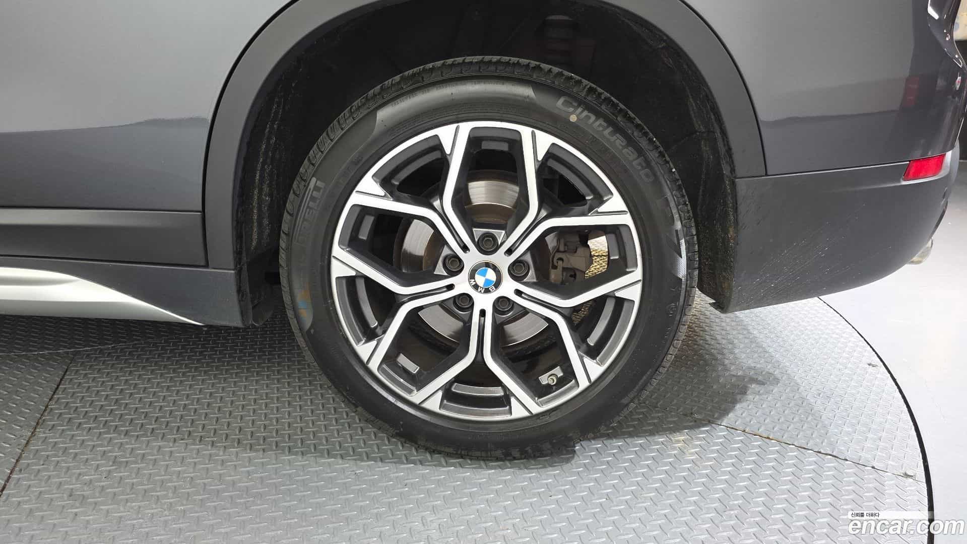 X1 BMW 2021.1-OUTER-031