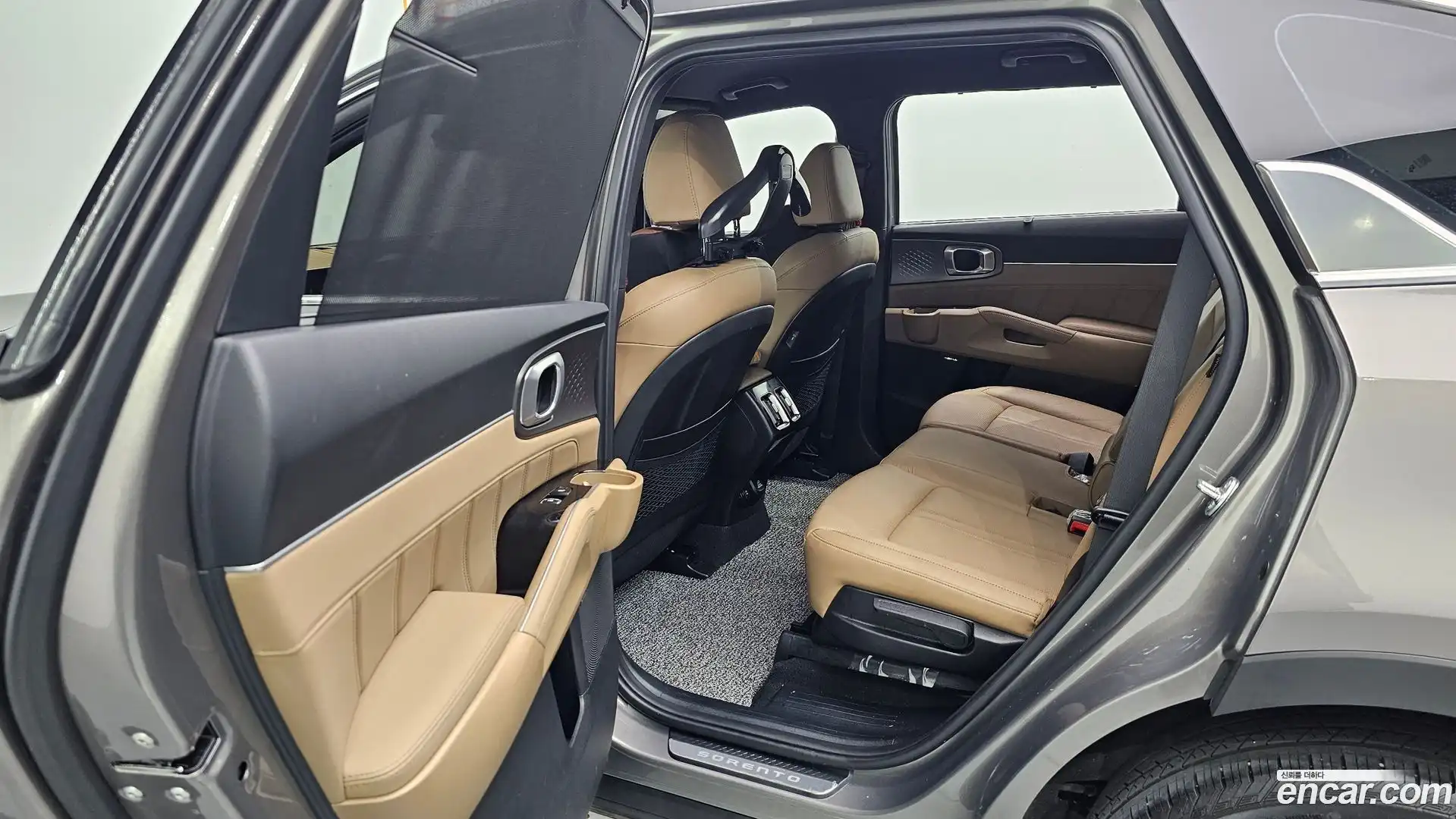 Sorento Kia 2024.2-OPTION-043