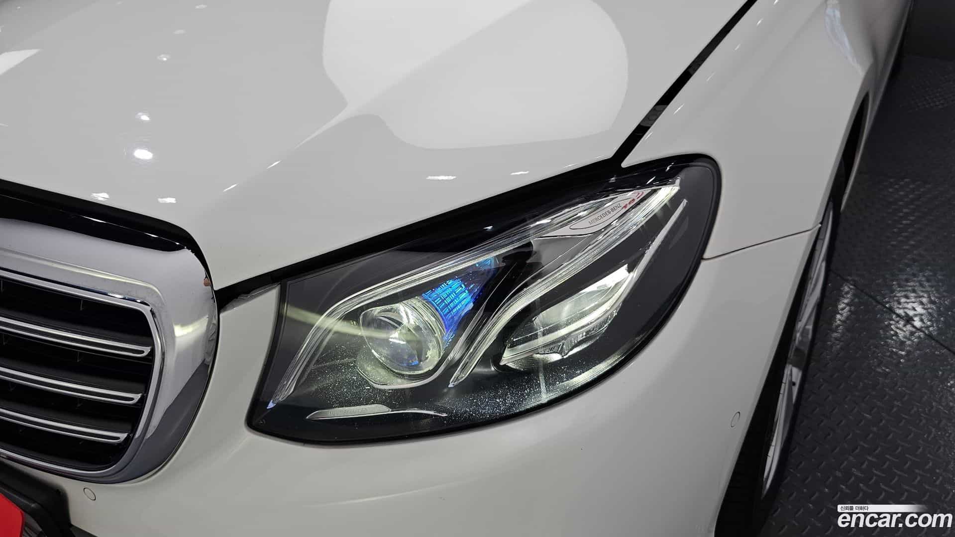 E-Class Mercedes-Benz 2020.1-OUTER-032