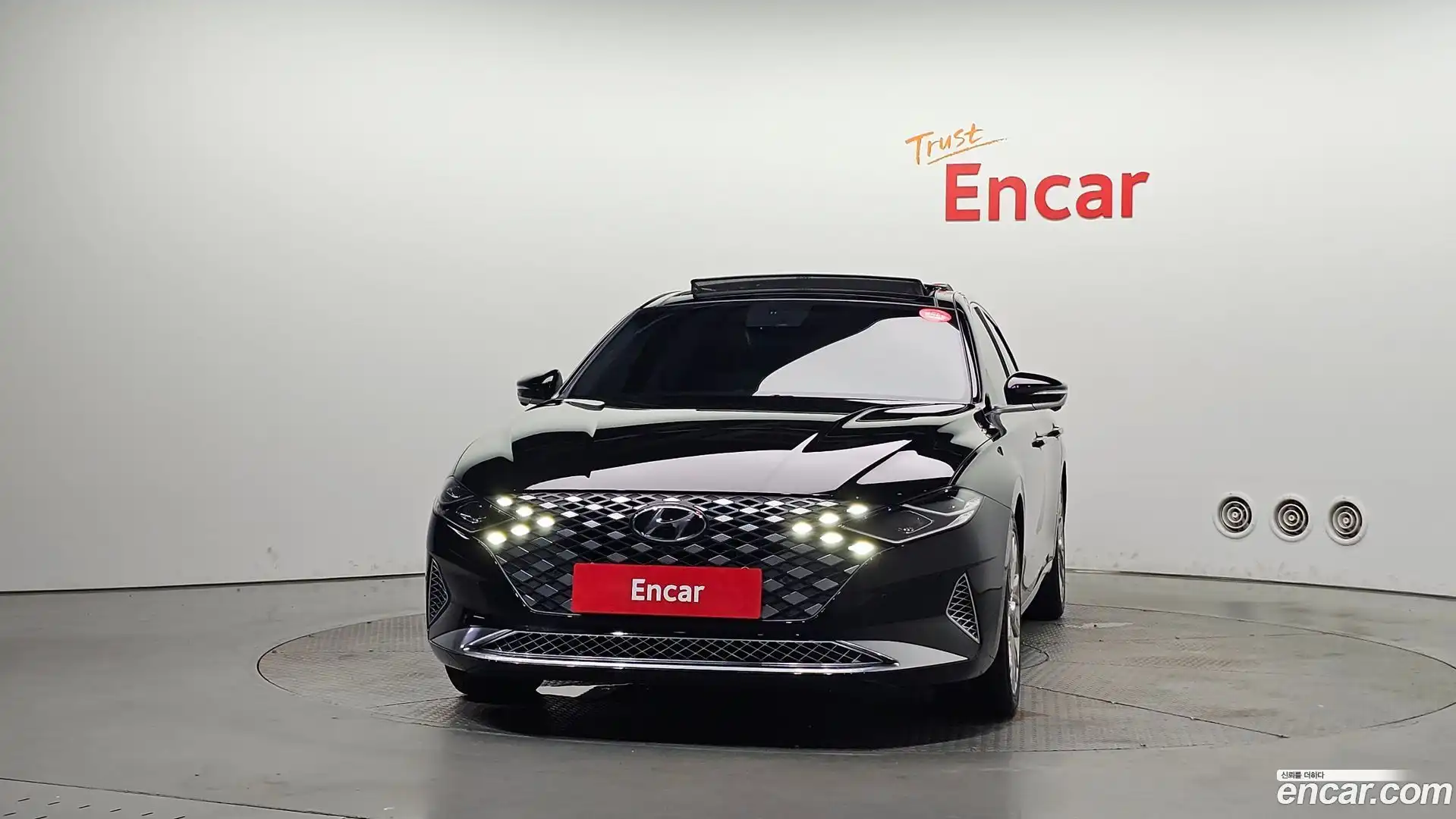 Grandeur Hyundai 2020.5-OUTER-003