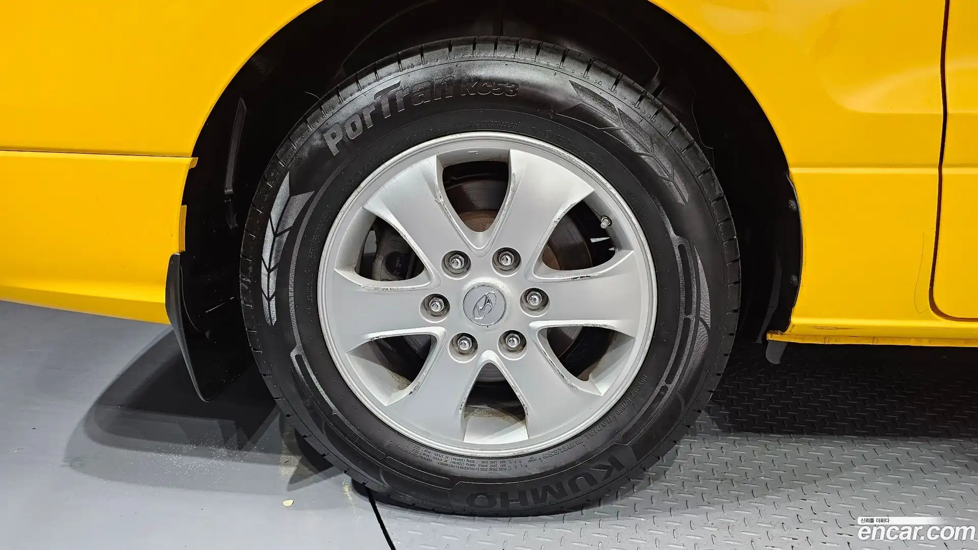 Starex Hyundai 2018.2-OUTER-005
