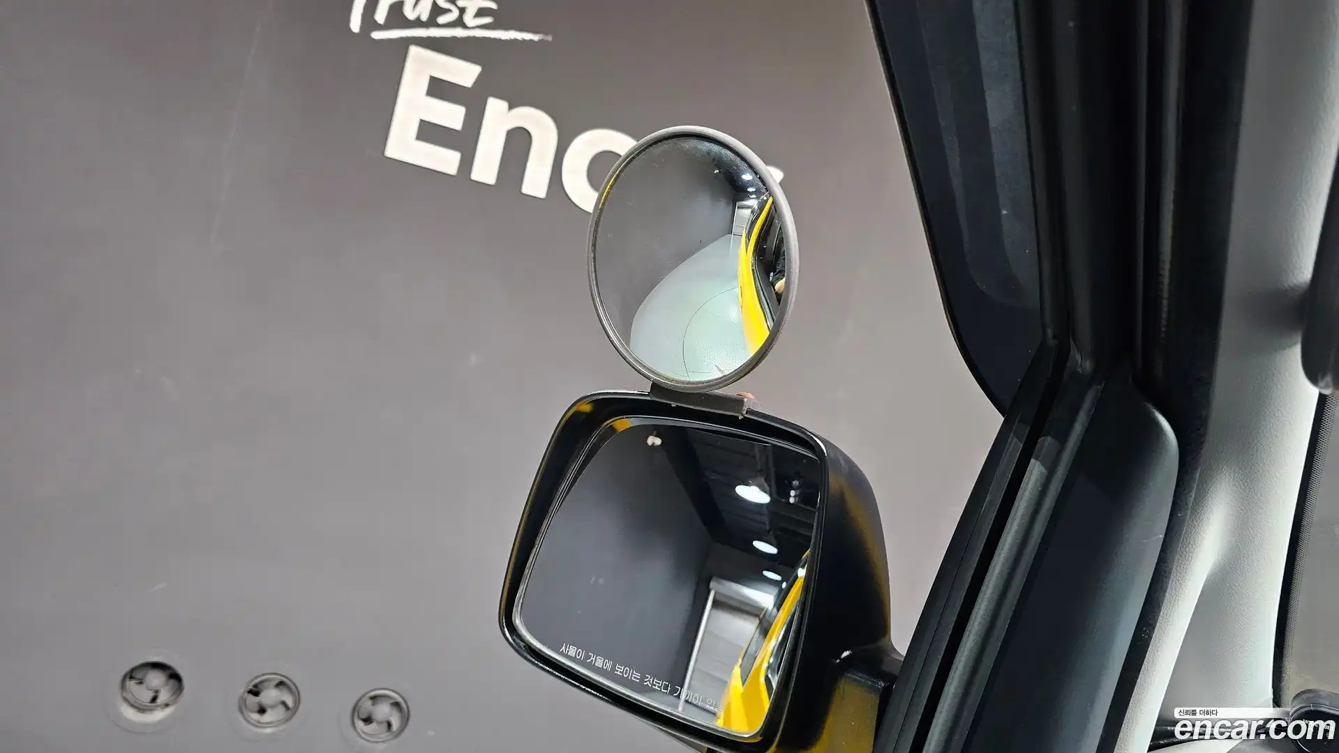 Starex Hyundai 2018.2-OPTION-040