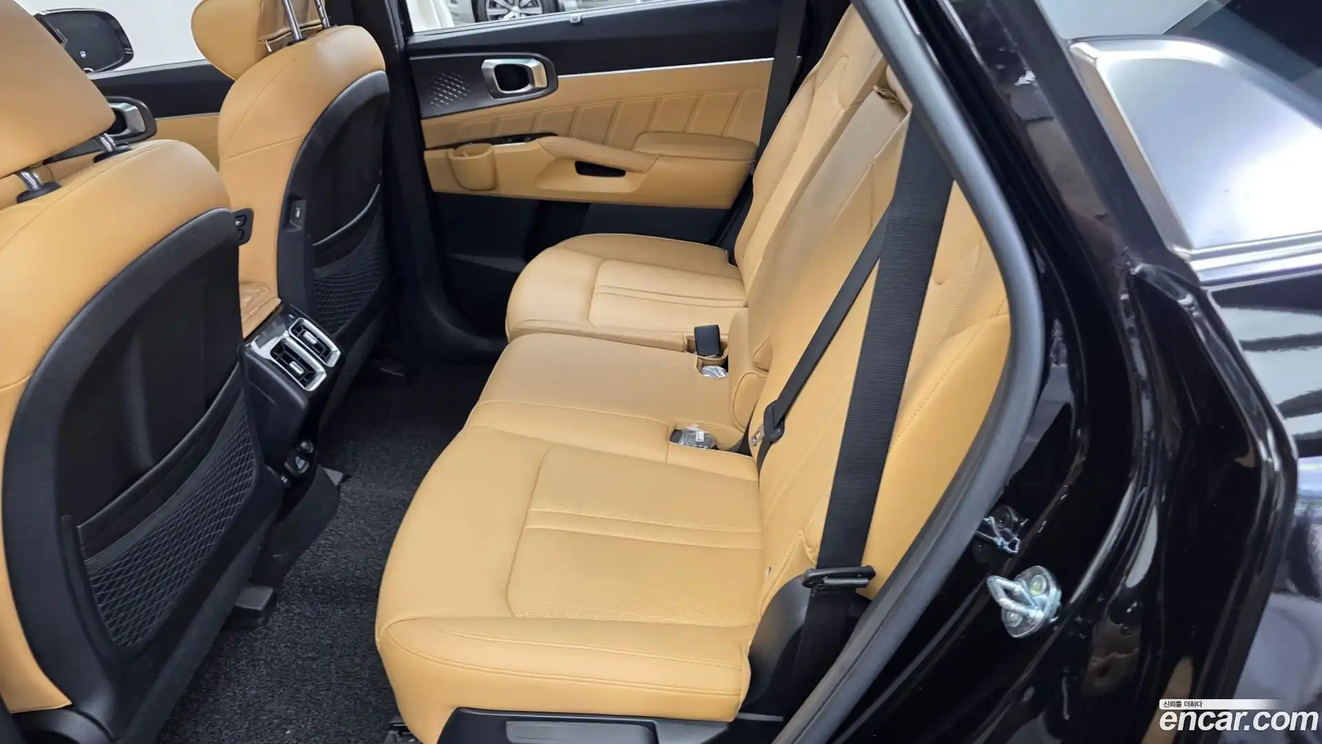 Sorento Kia 2022.5-INNER-036