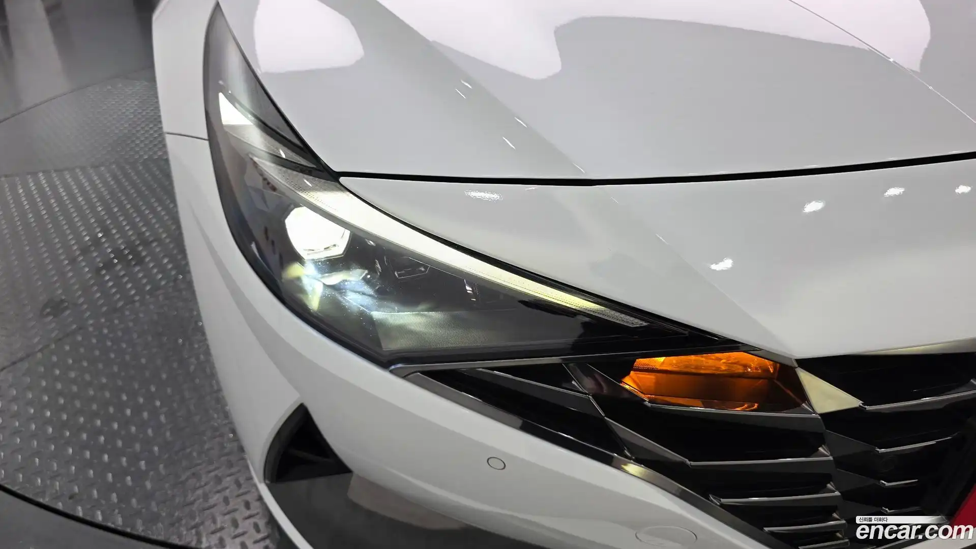 AVANTE Hyundai 2022.1-OUTER-032