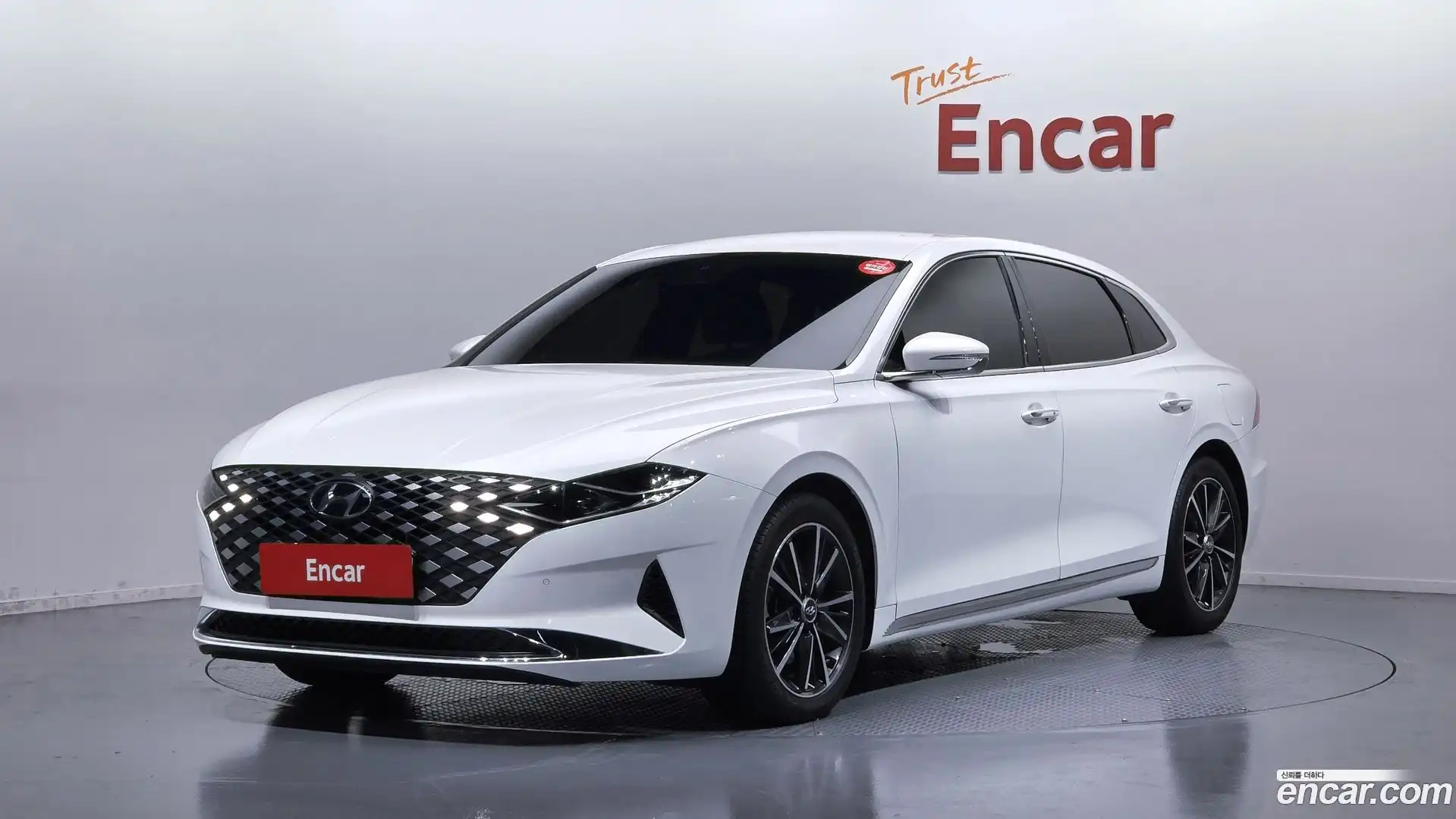 Grandeur Hyundai 2021.3-OUTER-001