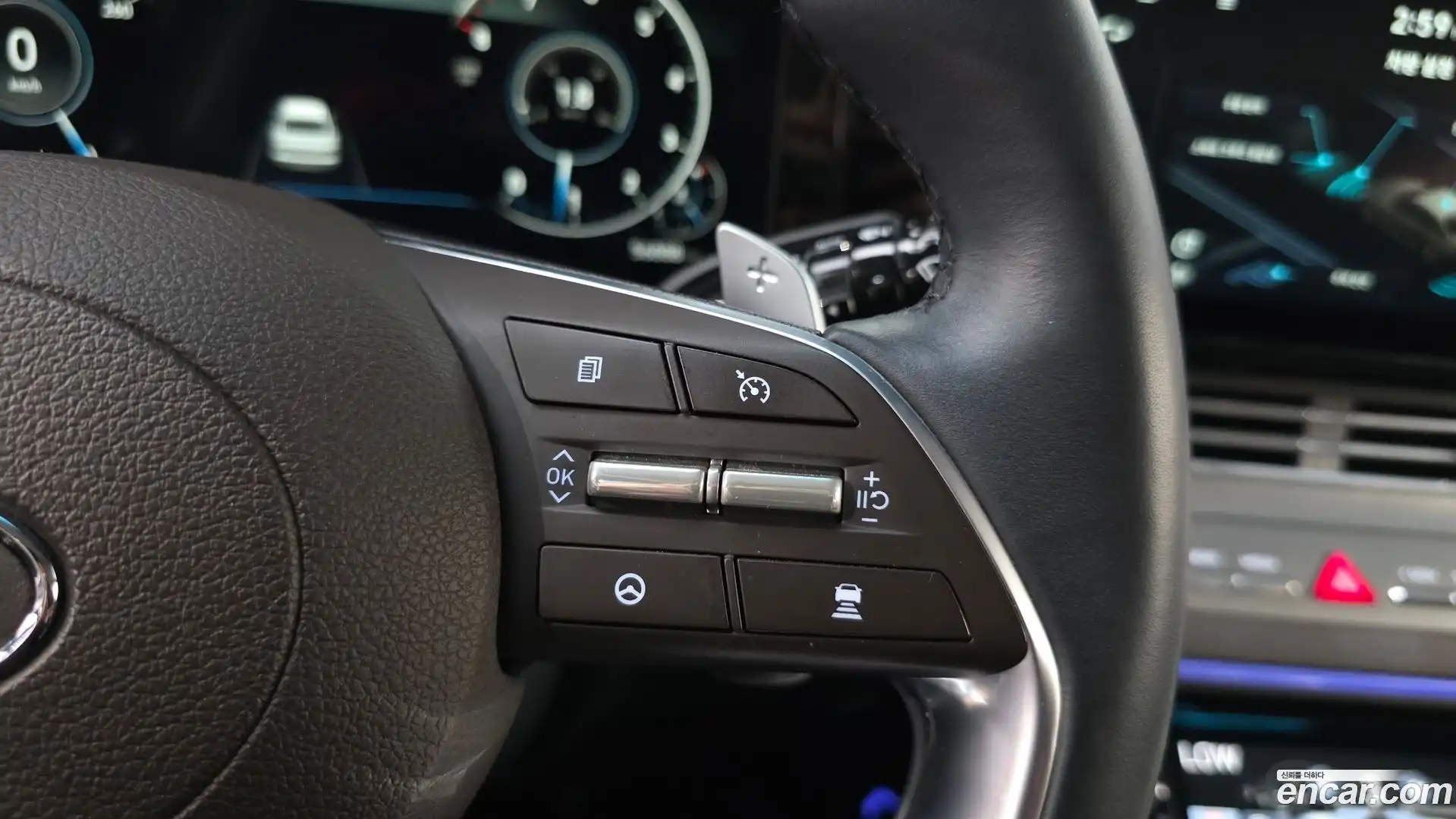 Grandeur Hyundai 2021.3-OPTION-022
