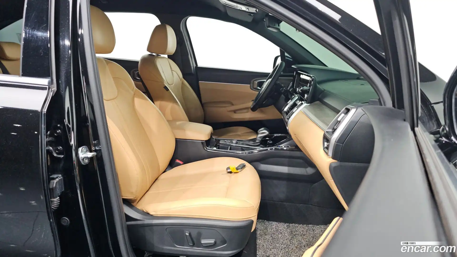 Sorento Kia 2021.2-INNER-036