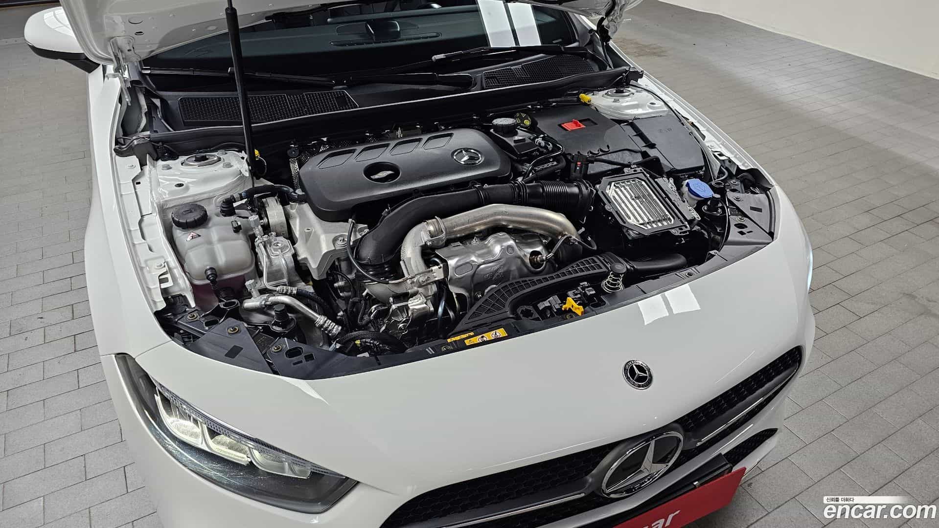 A-Class Mercedes-Benz 2025.6-OUTER-006