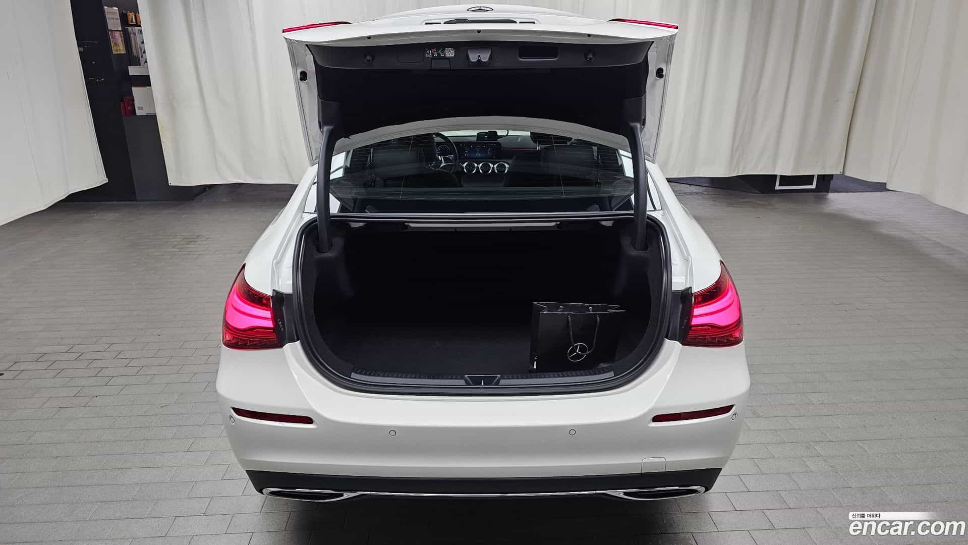 A-Class Mercedes-Benz 2025.6-OPTION-019