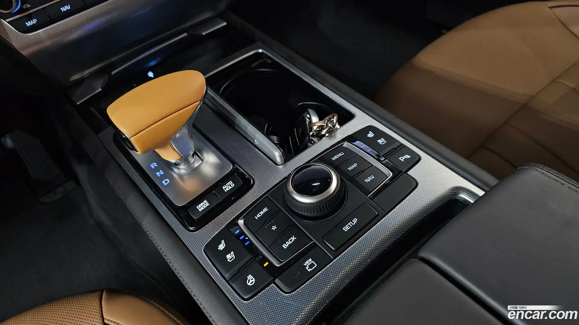 G80 Genesis 2018.11-INNER-009
