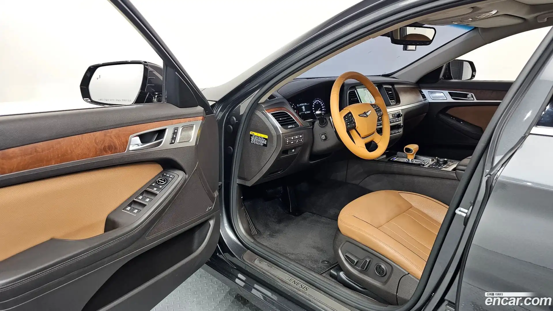 G80 Genesis 2018.11-INNER-010