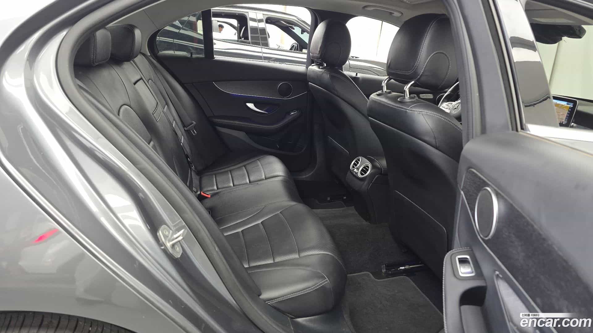 C-Class Mercedes-Benz 2021.6-OPTION-016