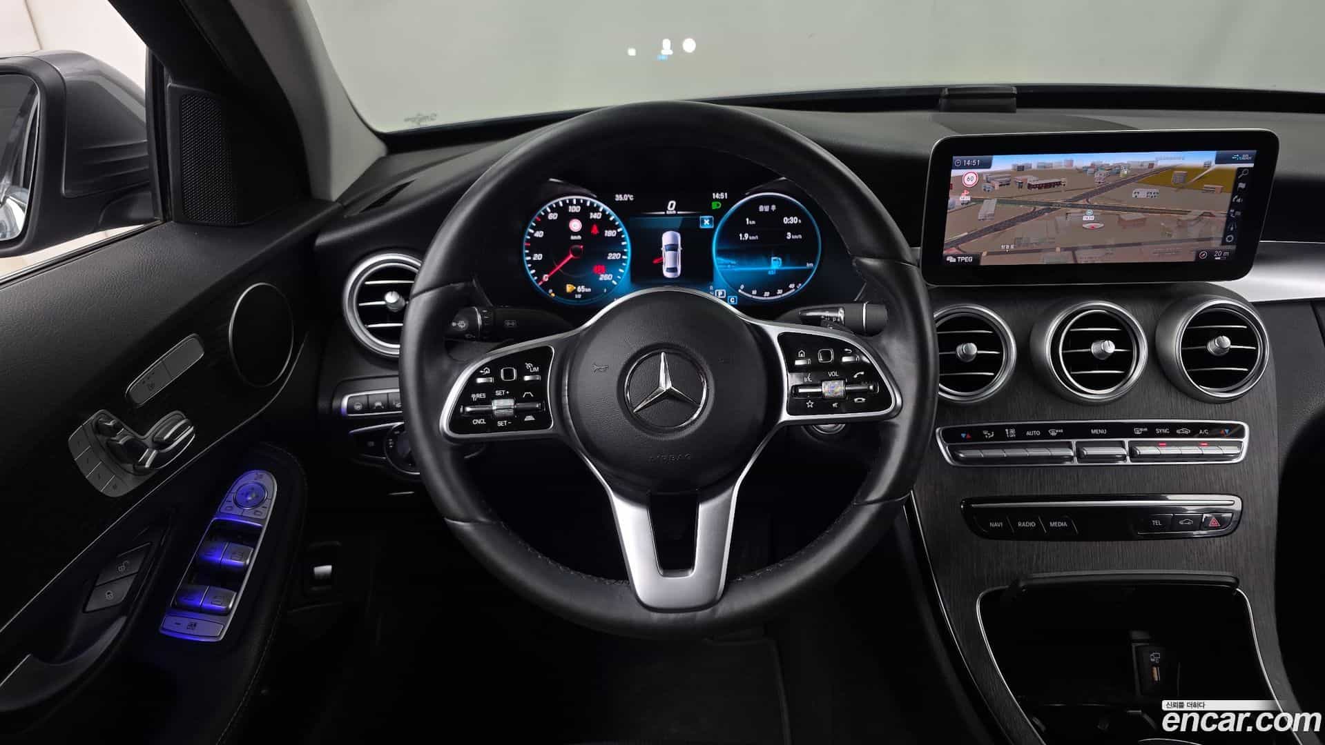 C-Class Mercedes-Benz 2021.6-OPTION-017