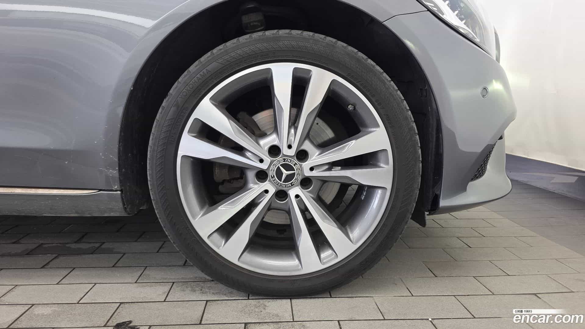 C-Class Mercedes-Benz 2021.6-OUTER-031