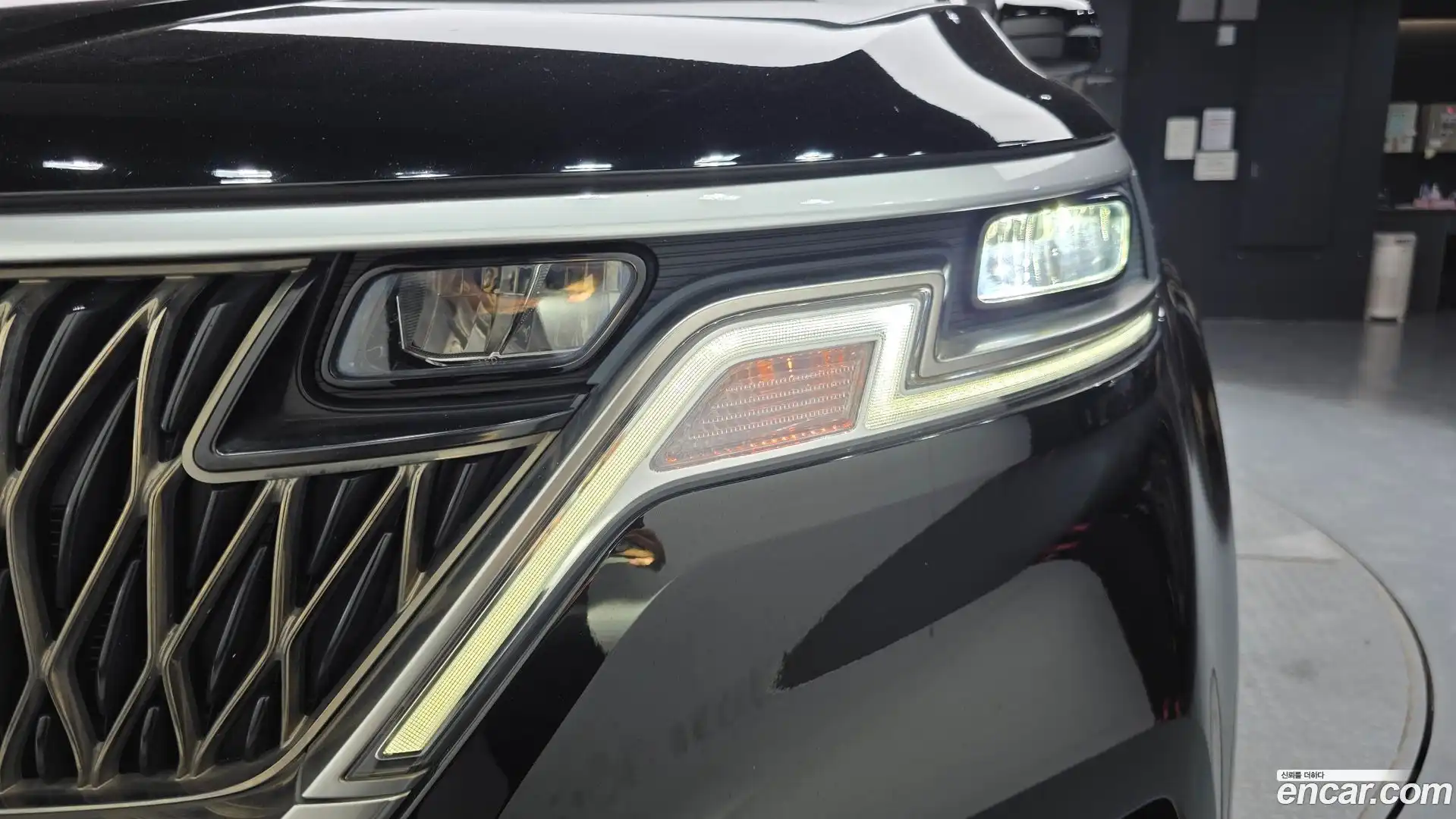 Canival Kia 2023.10-OUTER-032
