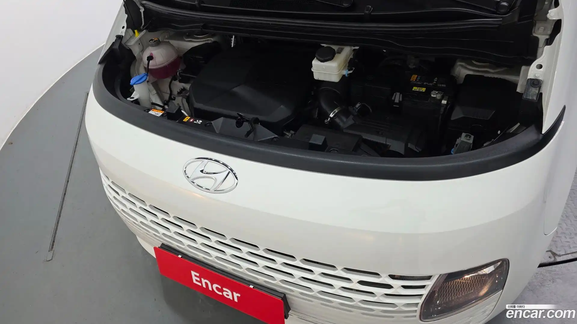 Staria Hyundai 2022.6-OUTER-006