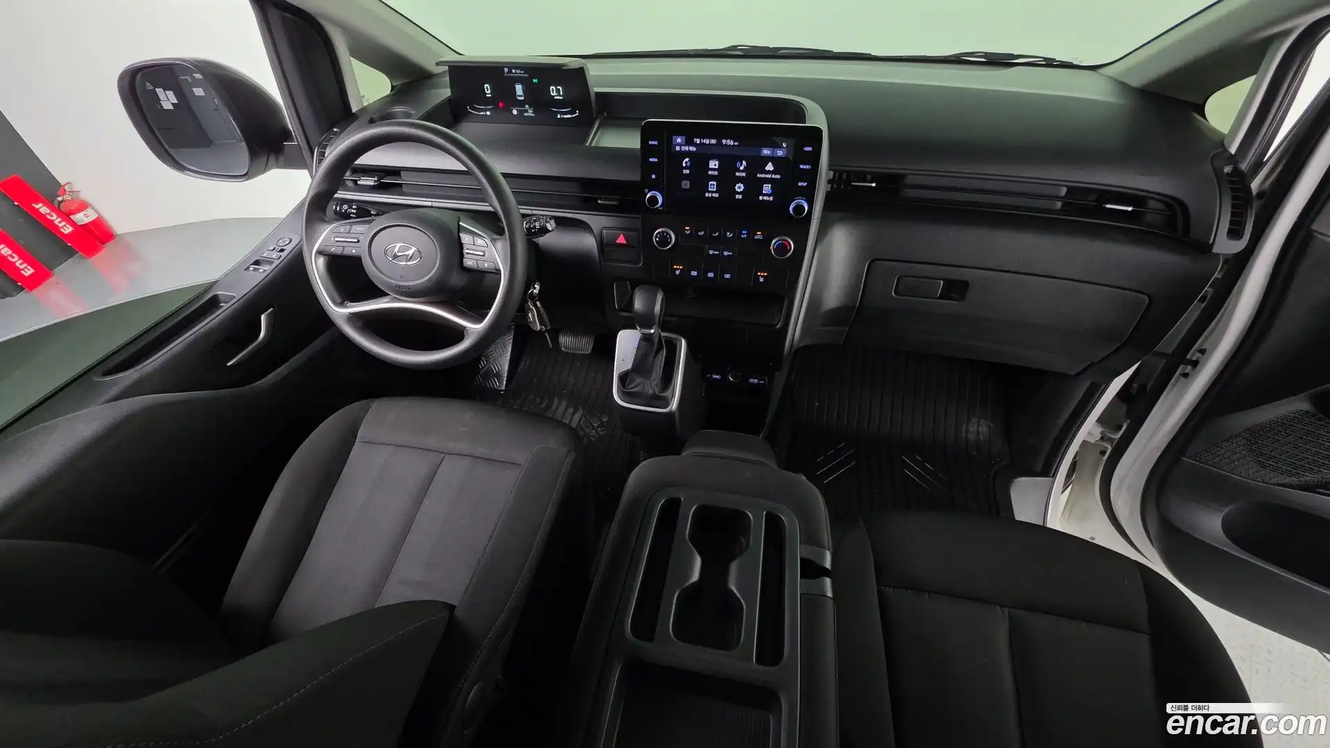 Staria Hyundai 2022.6-INNER-007