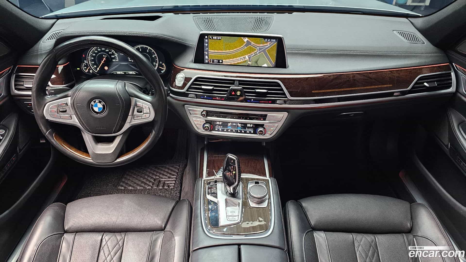 7-Series BMW 2016.10-INNER-007