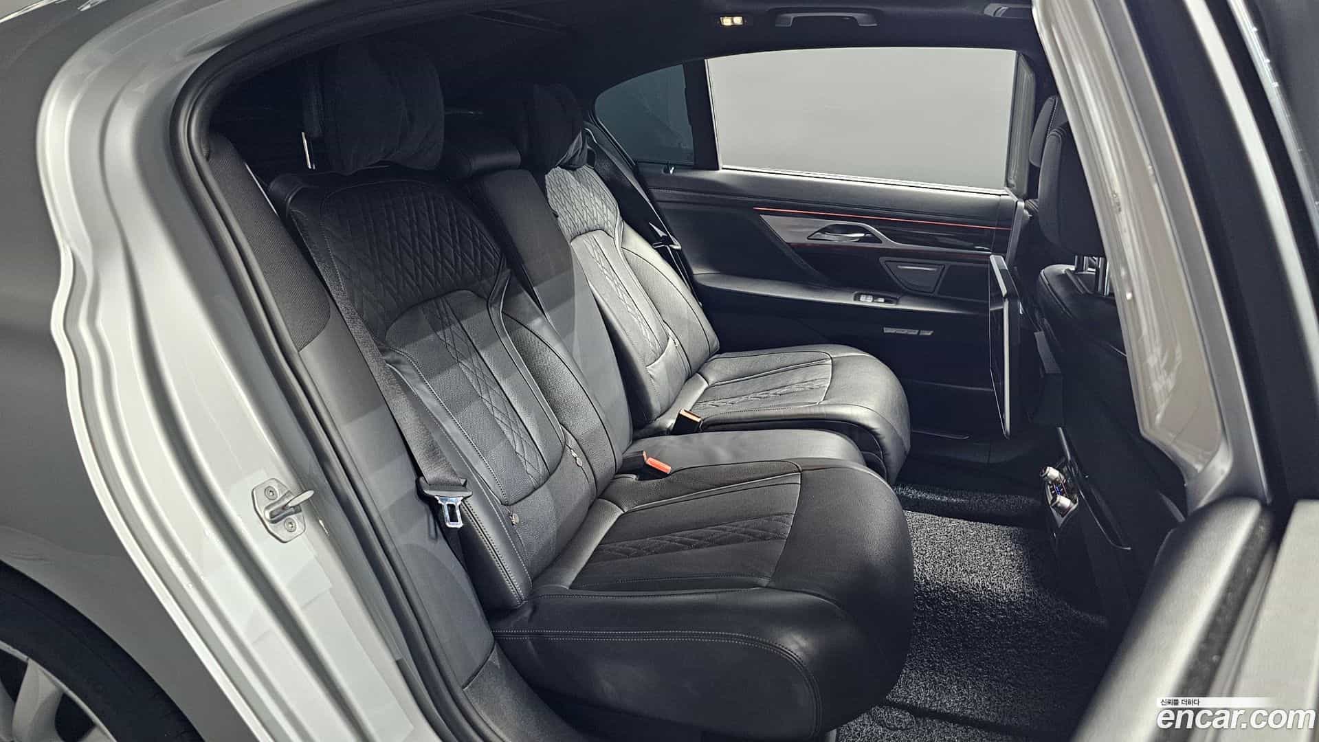 7-Series BMW 2016.10-OPTION-015