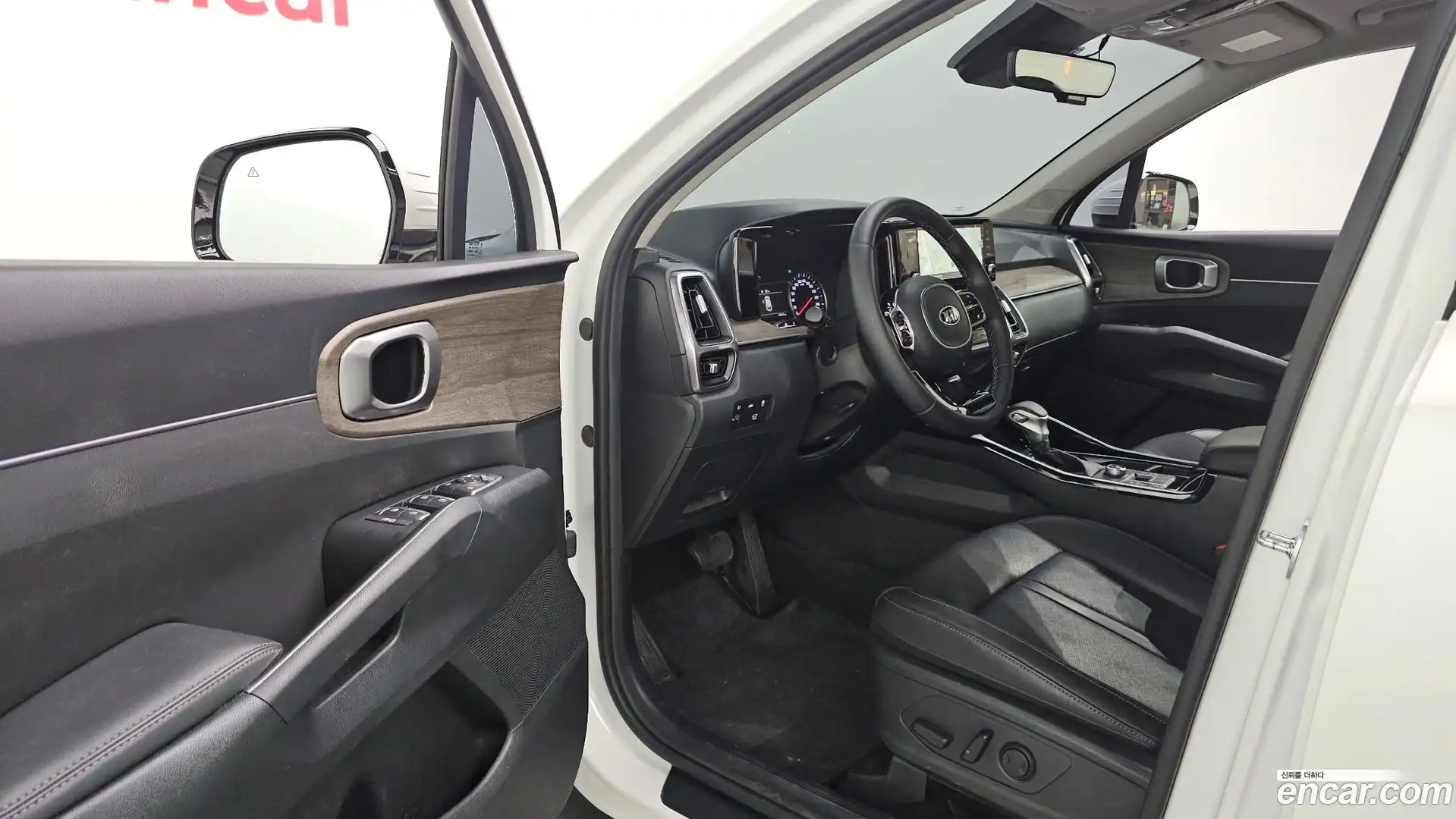 Sorento Kia 2021.4-INNER-010