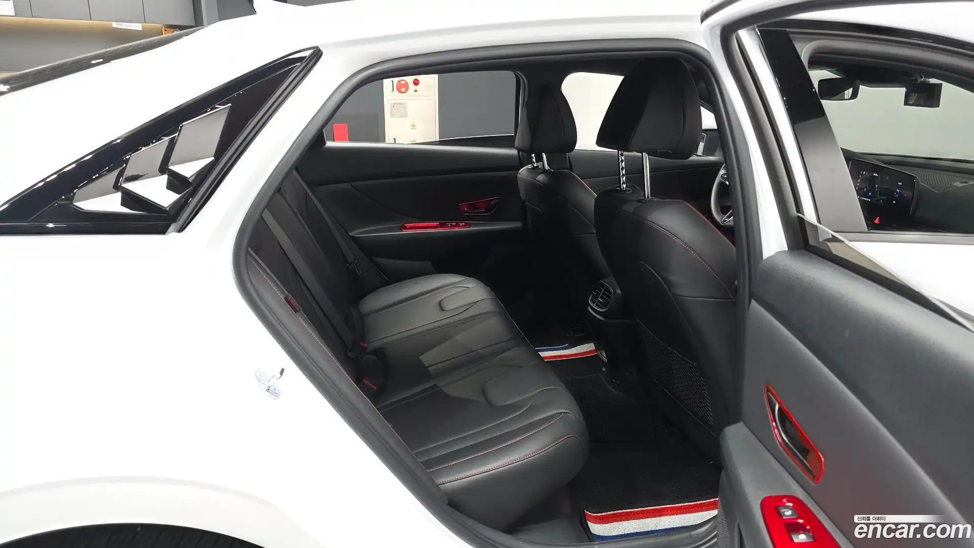 AVANTE Hyundai 2025.3-OPTION-016