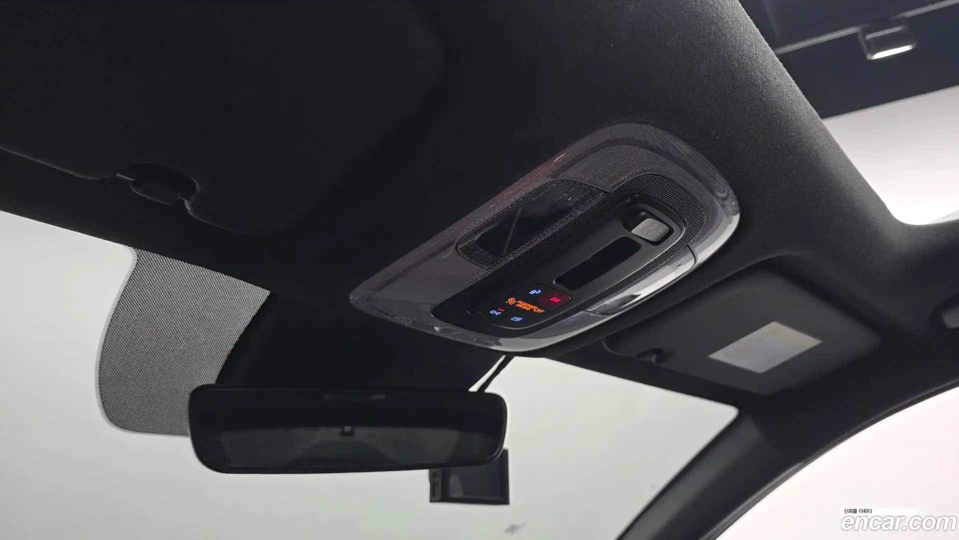 AVANTE Hyundai 2025.3-OPTION-042