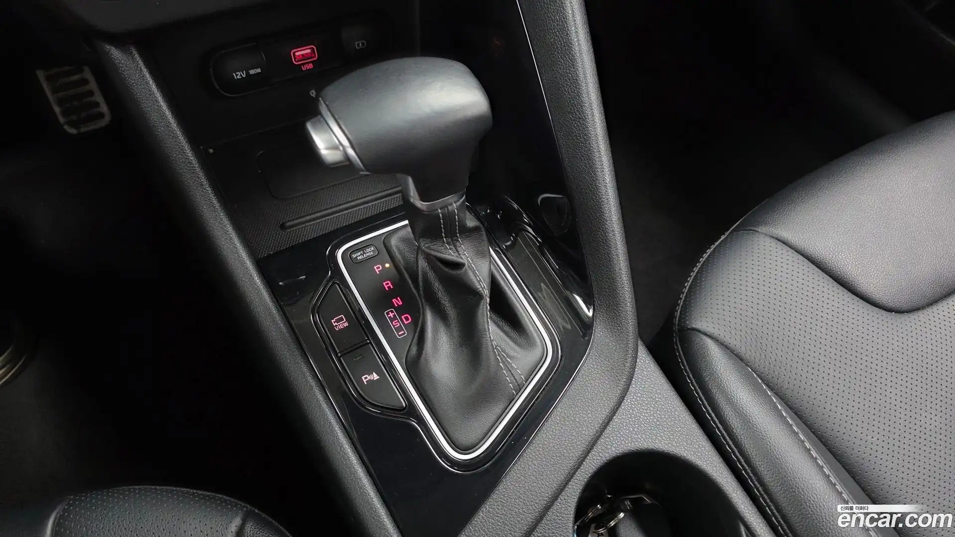 Niro Kia 2021.2-INNER-009
